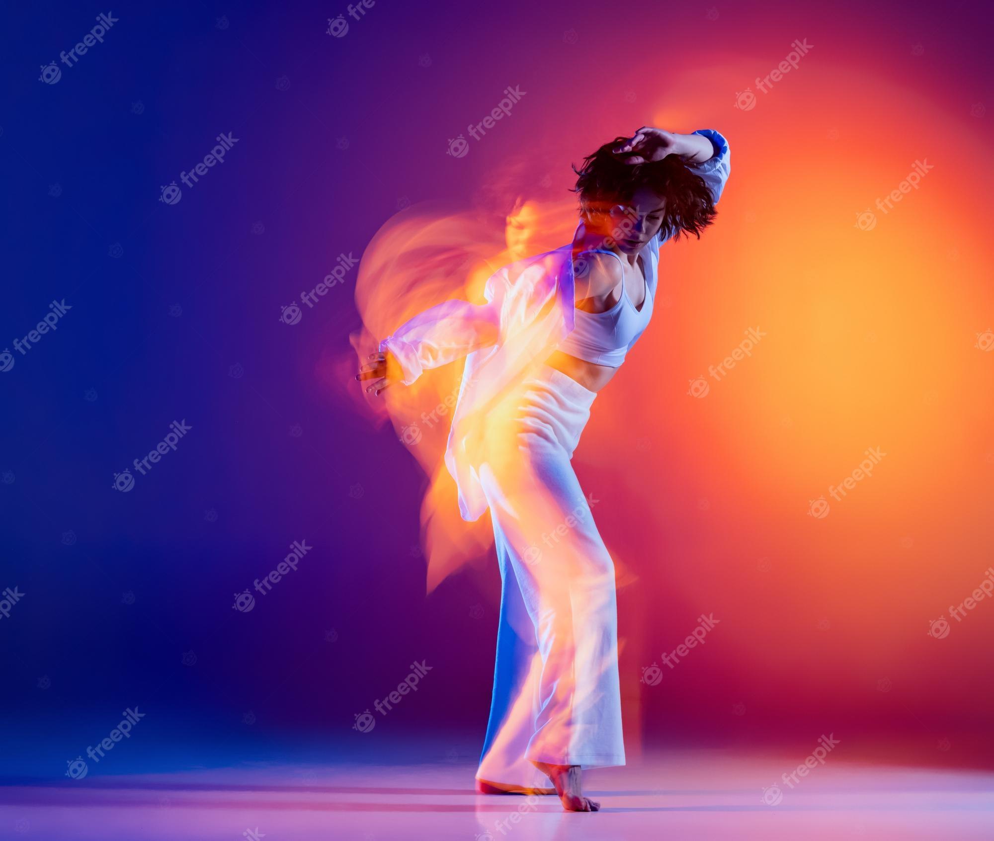 2000x1692 Contemporary Dance Image