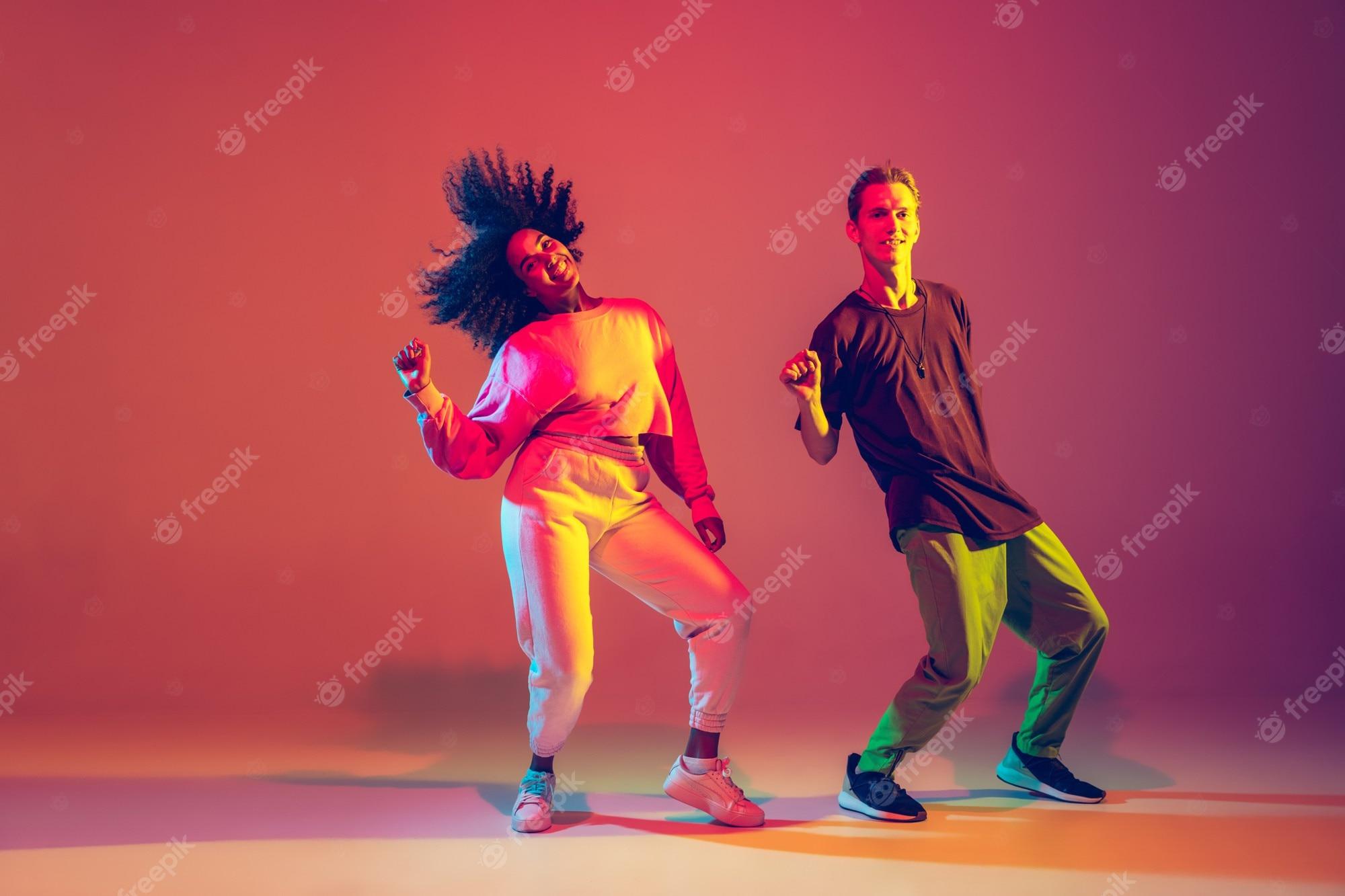 2000x1333 Modern Dance Image
