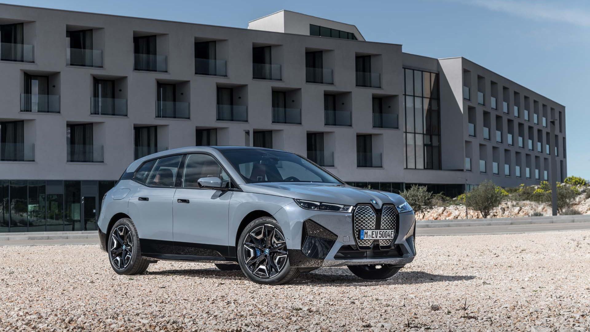 1920x1080 BMW iX preview: Electric SUV will start at $195 in US, range “around 300 miles