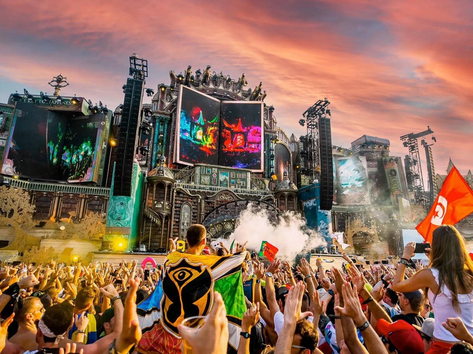 1600x1200 Tomorrowland 2022 Wallpaper