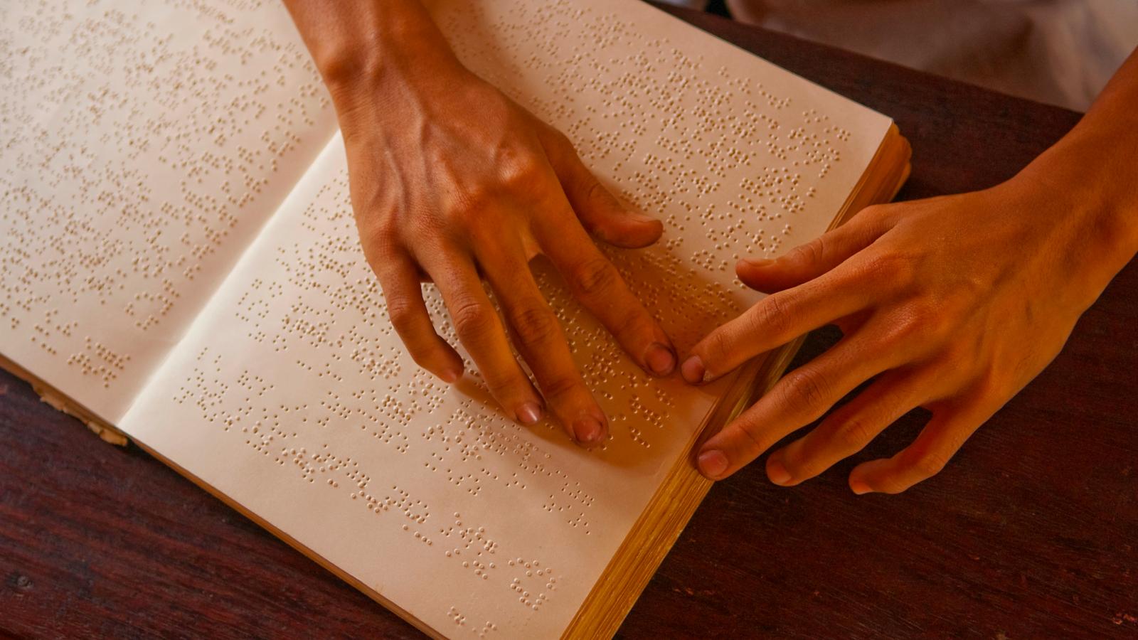 1600x900 How Braille Works