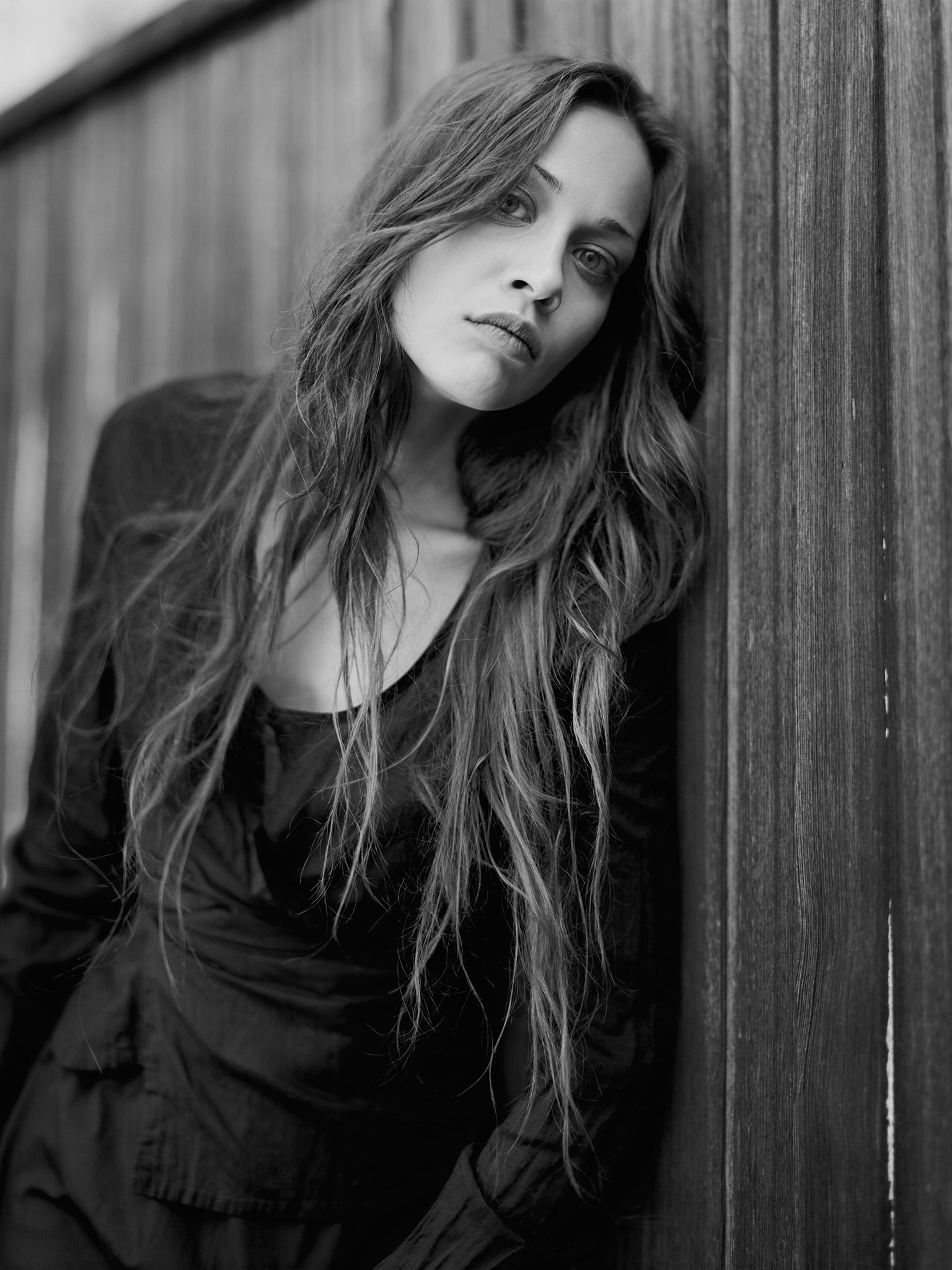 Fiona Apple Wallpapers Top Free Fiona Apple Backgrounds WallpaperAccess