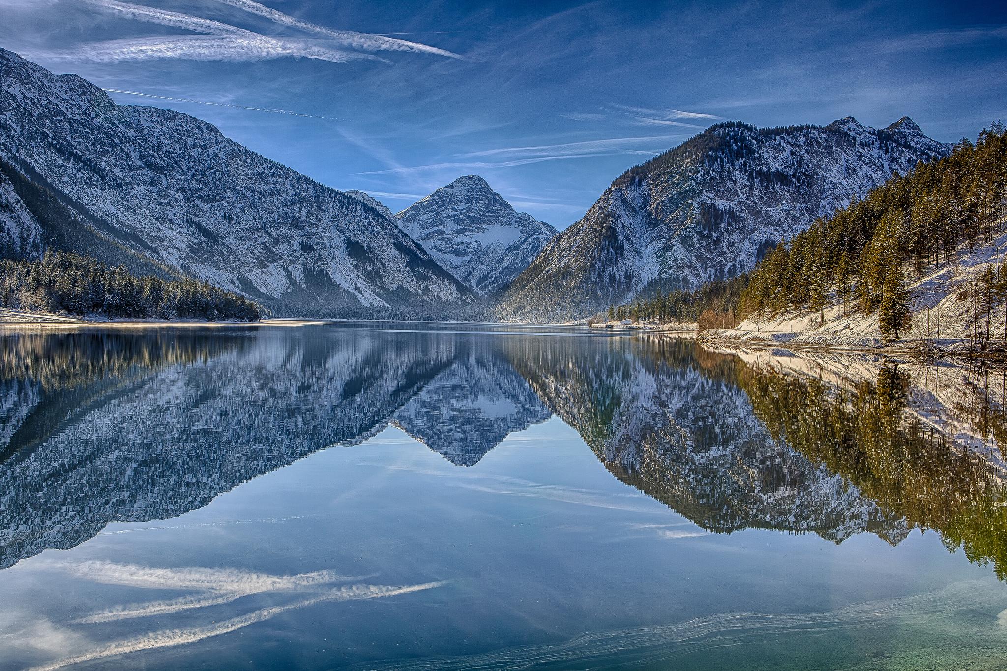 2048x1365 HD desktop wallpaper: Lakes, Mountain, Lake, Reflection, Austria, Alps, Earth, Tirol, Lake Plansee download free picture