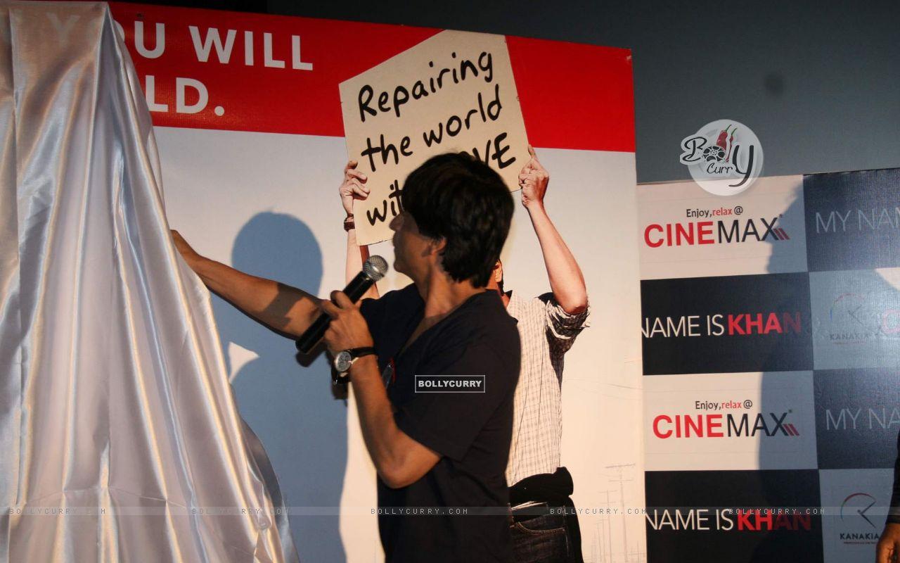 1280x800 Wallpaper promotes My Name is Khan at Fun N Cinemax size:1280x800