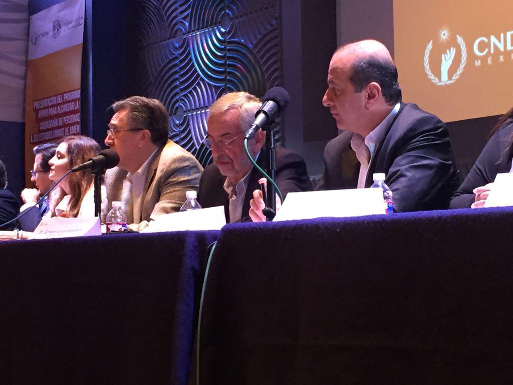 1024x768 After DACA Decision, Carlos Slim's Foundation Steps Up Efforts To Help Mexicans Become U.S. Citizens
