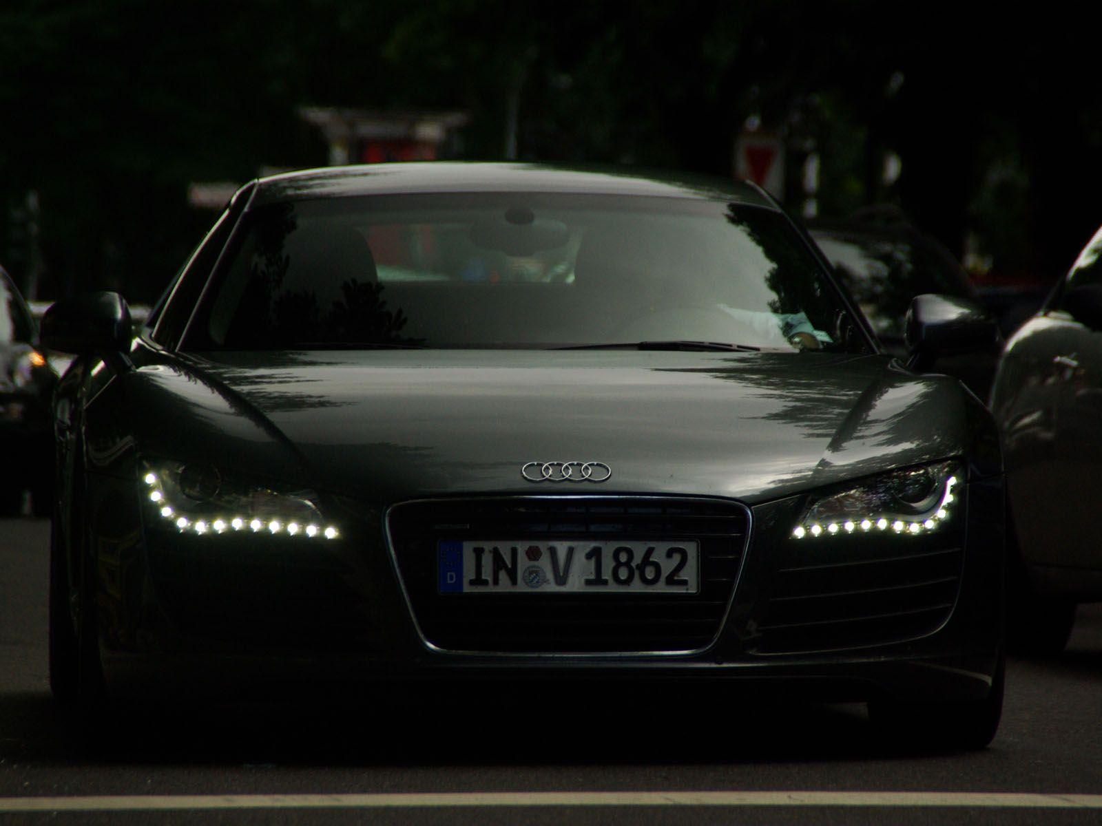 1600x1200 Audi R8 Wallpaper HD