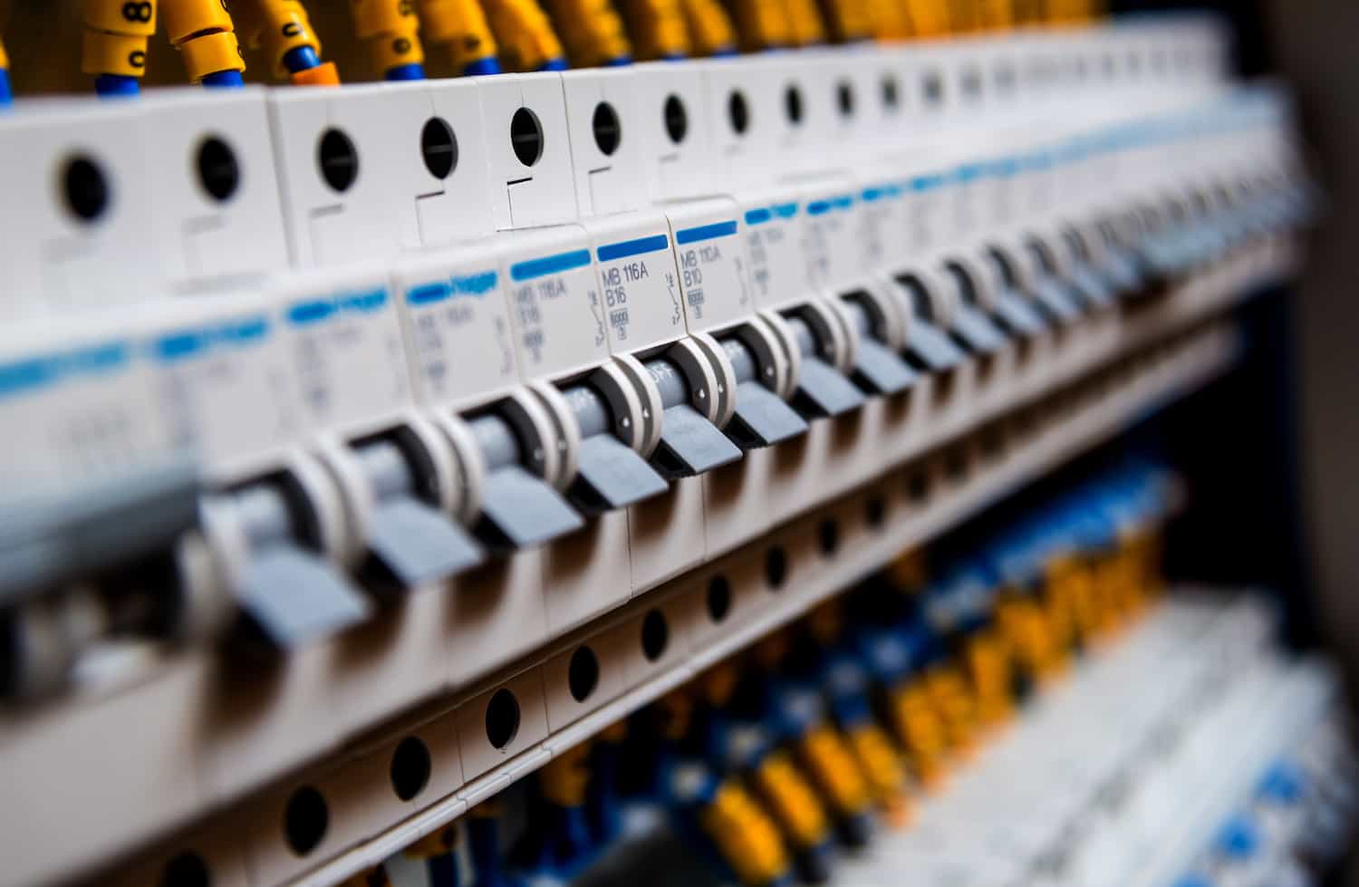 1500x979 Commercial Electrical Panel Sizes (2023 Guide)