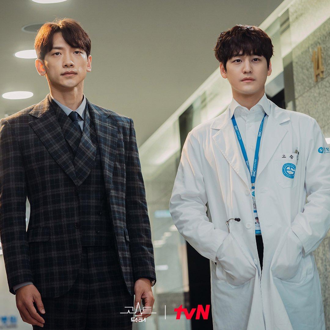 1080x1080 Rain's Frosty Heart Begins To Melt As He Shares Kim Bum's Body In “Ghost Doctor”