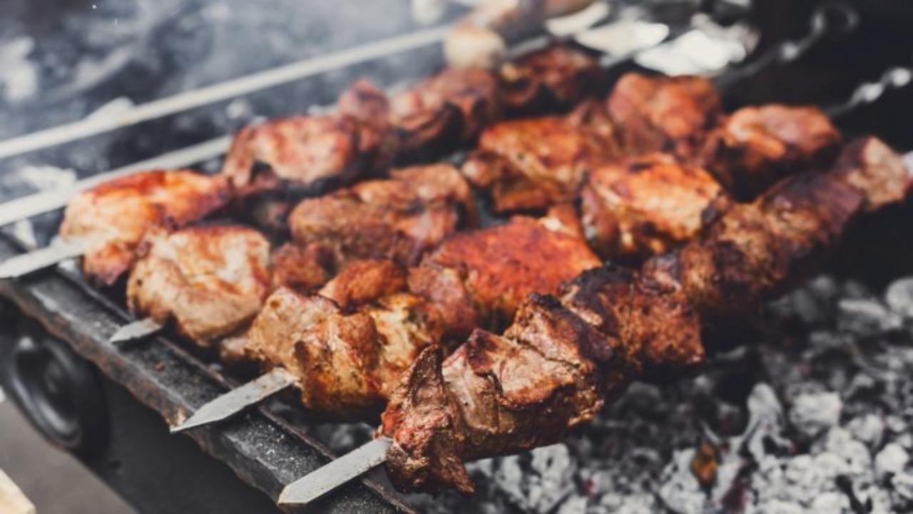 1280x720 No One Can Be Stopped From Eating Veg Or Non Veg Food: Gujarat BJP