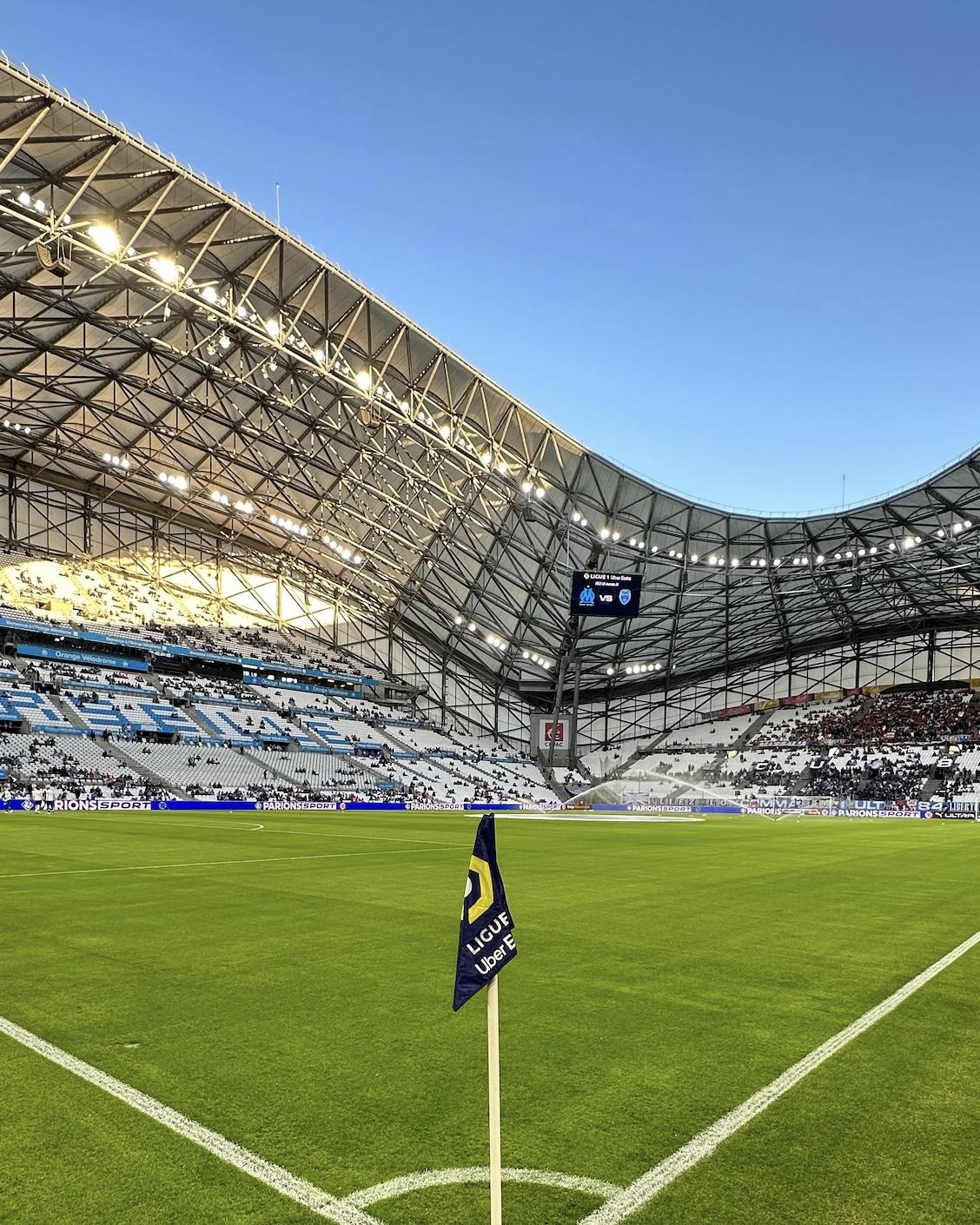 1128x1410 Ligue 1 English, always a pleasure ⚪
