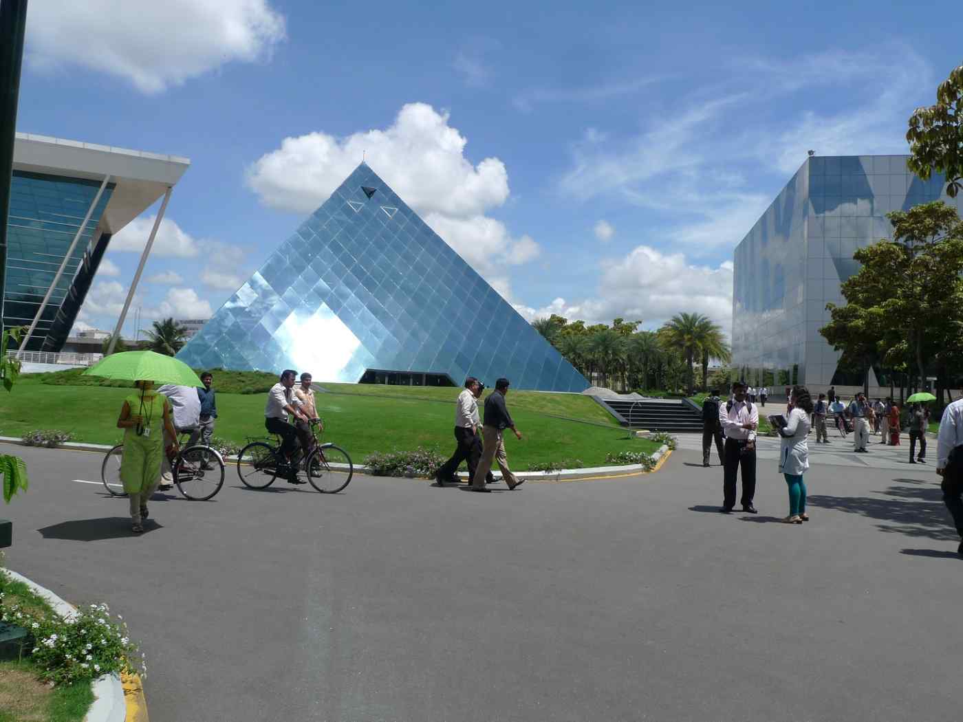 1400x1050 Infosys ends months of boardroom