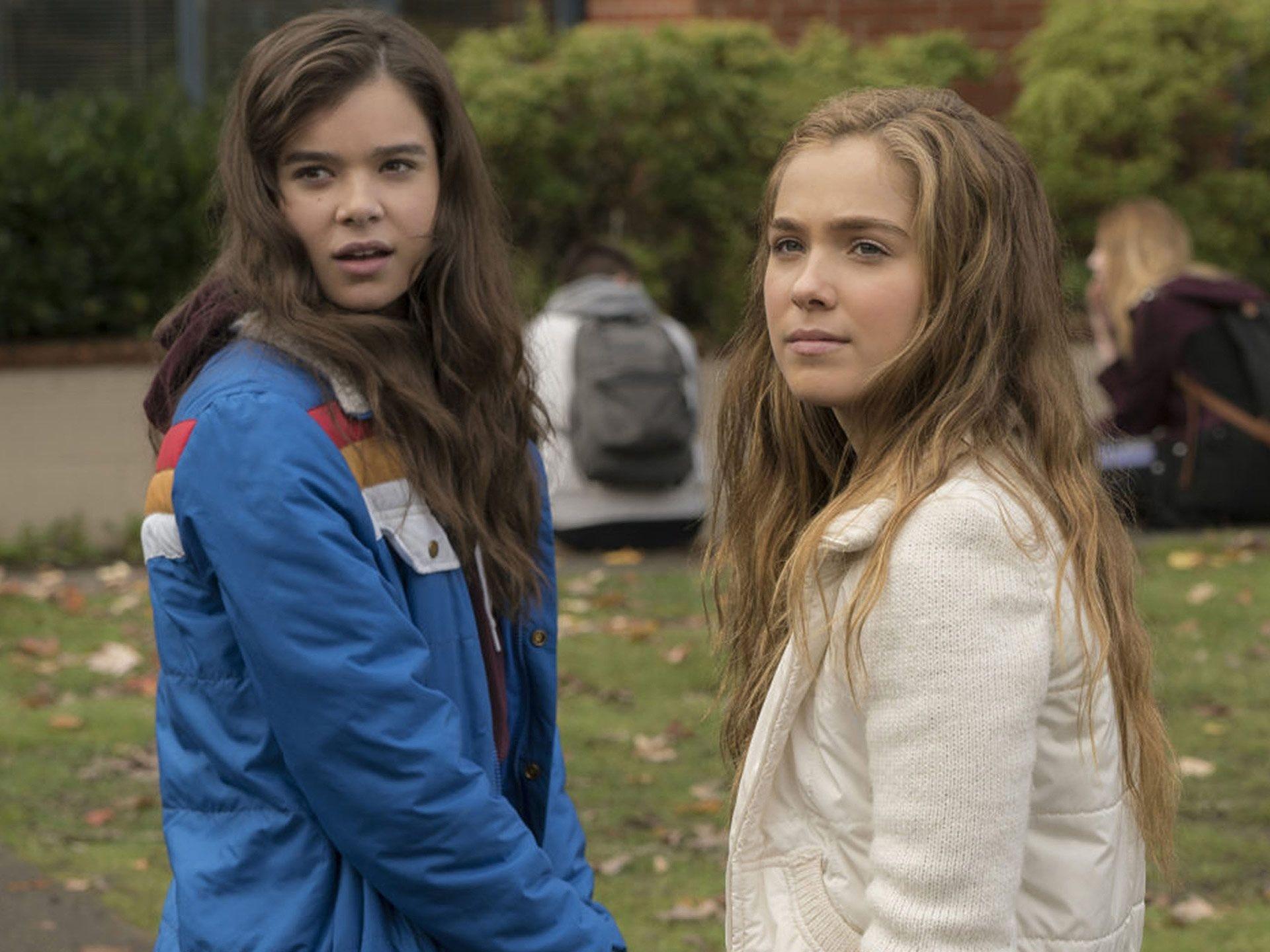 1920x1440 Edge Of Seventeen movie review: is it the new Mean Girls?
