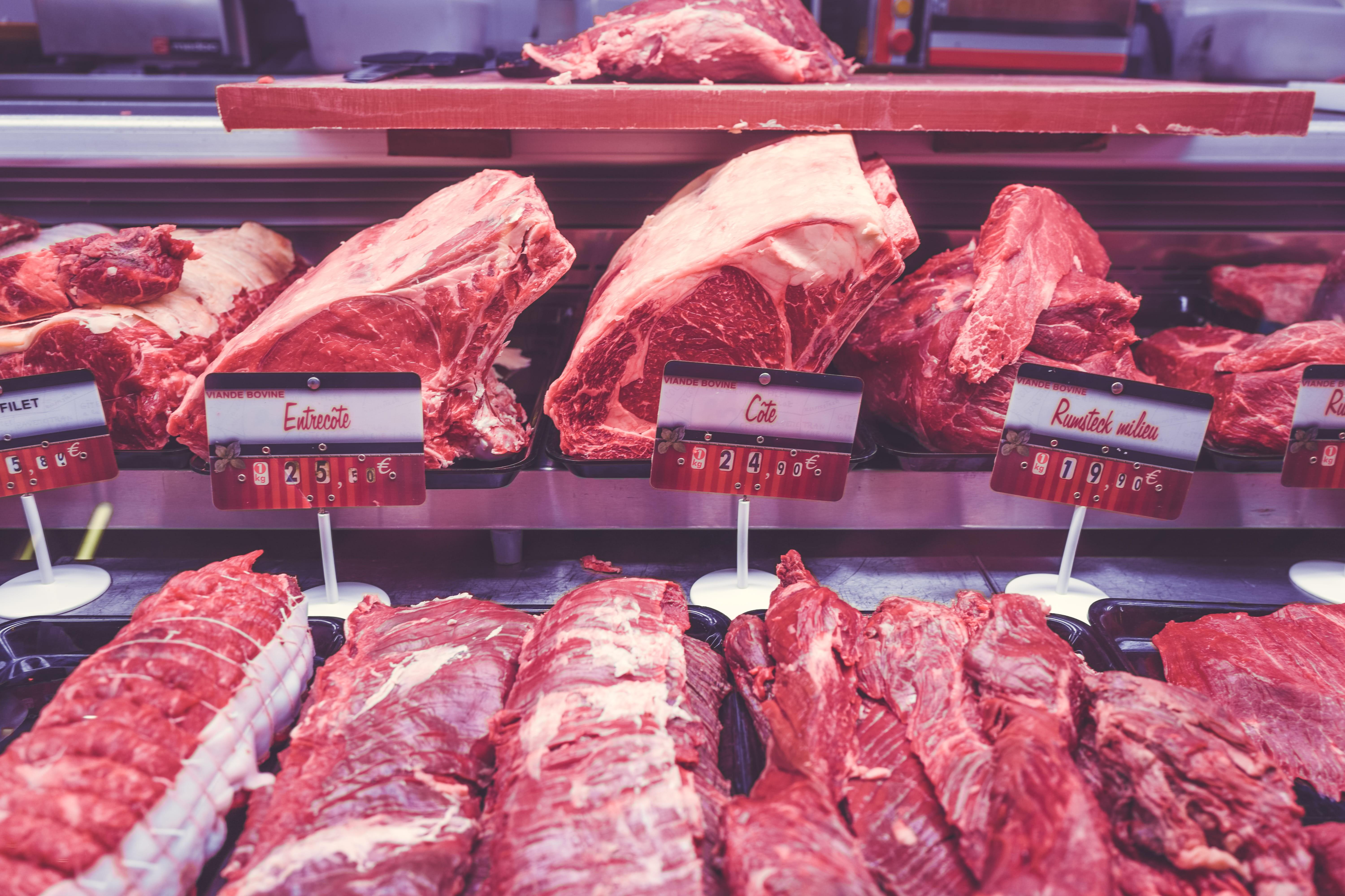 6000x4000 Wallpaper / slices, raw meat, retail display, freezer, butchers Shop, store, bunch, meat, raw, butcher shop, food and drink, beef, meats, counter, choice, commercial free download