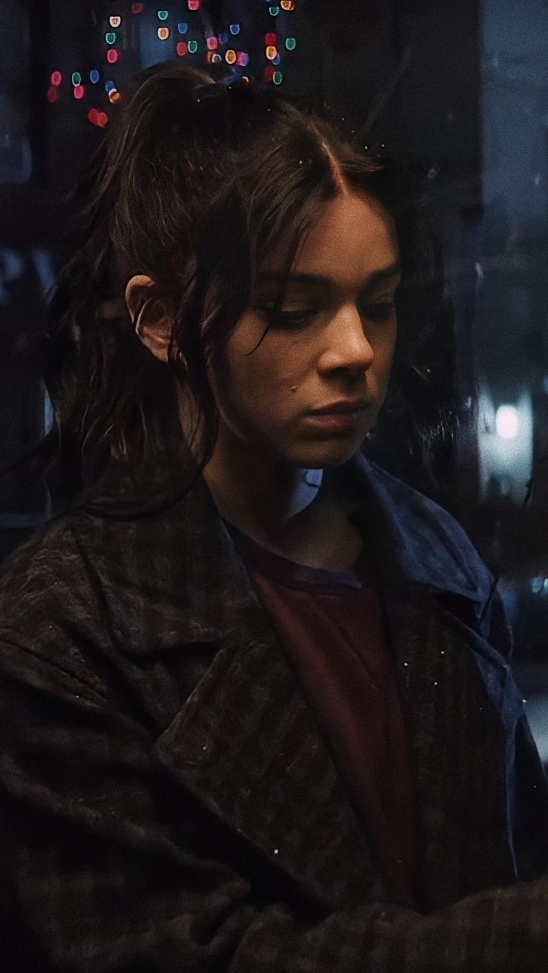 800x1419 Kate Bishop. Hawkeye. Wallpaper Like Reblog If