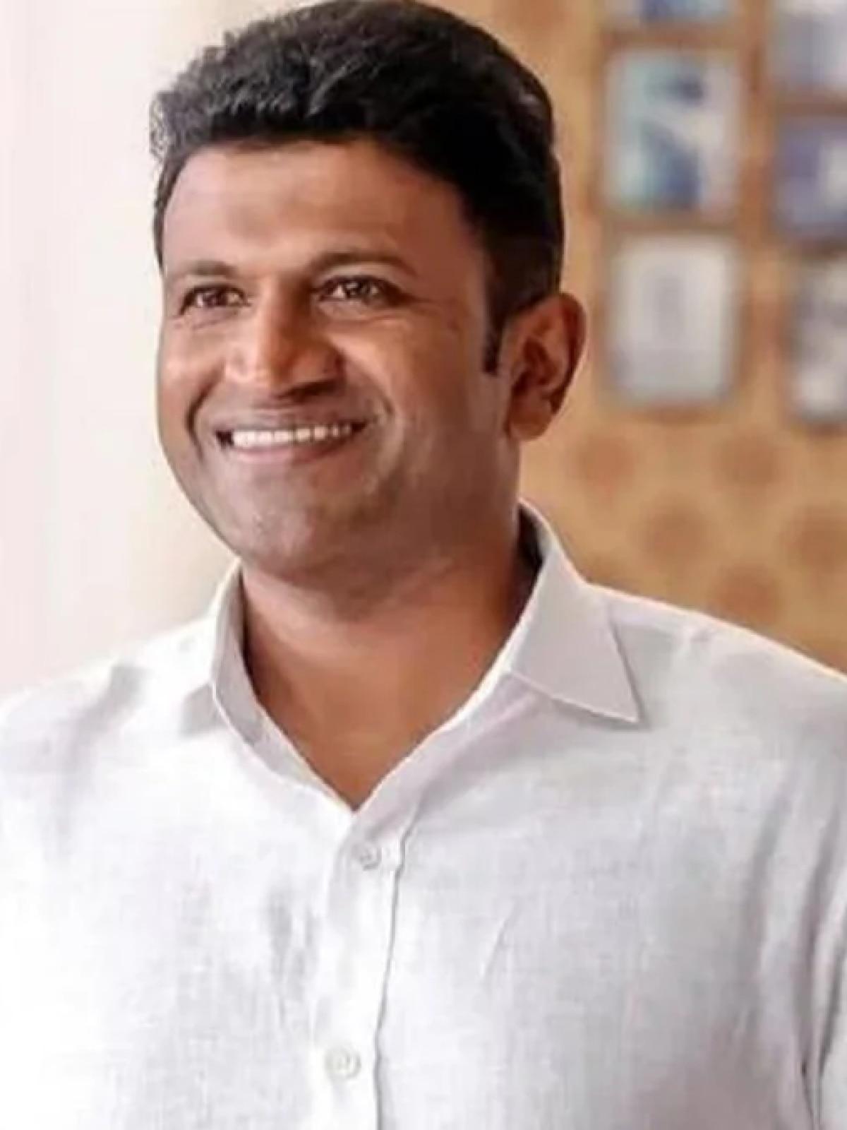 1200x1600 Puneeth Rajkumar's last film Gandhada Gudi leaves fans in tears. Watch emotional moments from screening