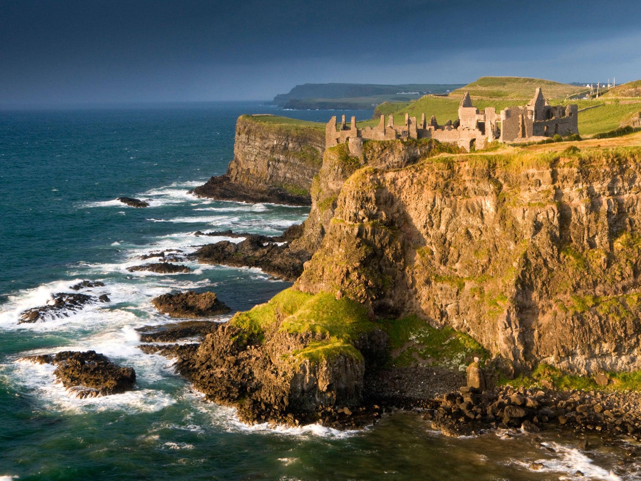 2048x1536 Game Of Thrones: Visit The Real Life Kingdom Of Westeros To See Where Violent History Ends And Telly Tourism Begins
