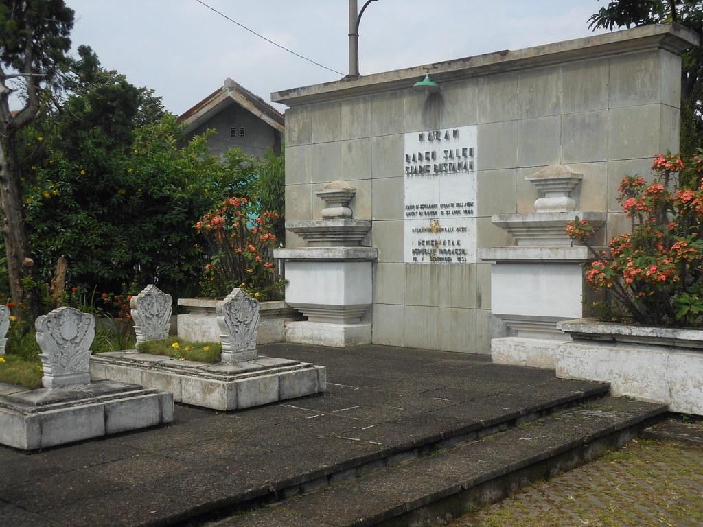 1024x768 Makam Raden Saleh