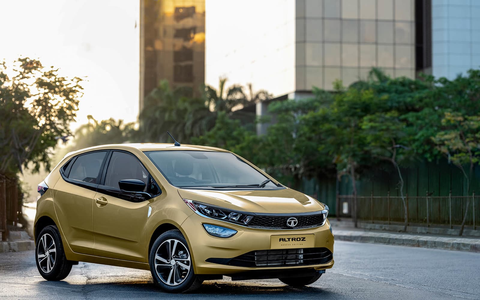 1600x1000 Upcoming Tata Altroz Petrol Automatic Things You Should Know