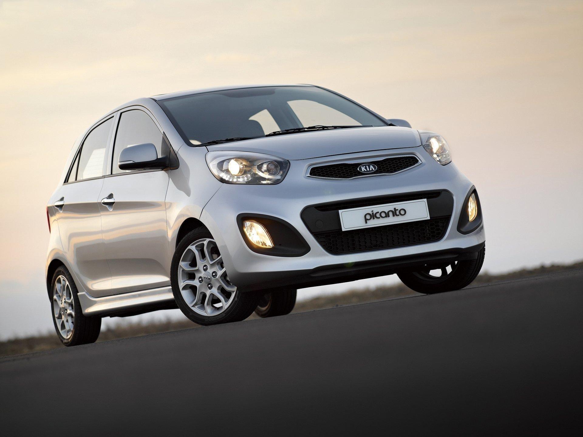 1920x1440 Kia Picanto Wallpaper
