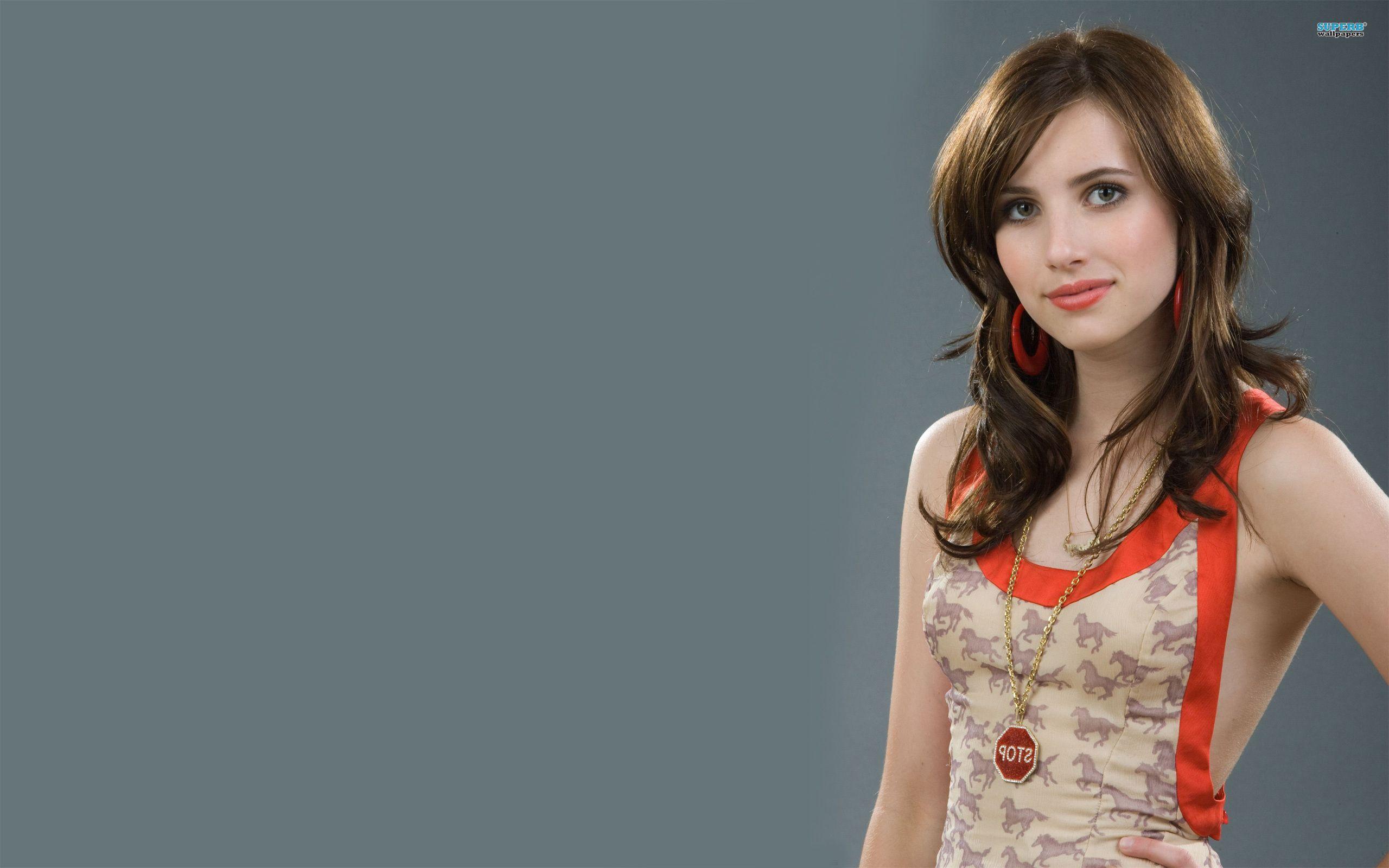 2560x1600 wallpaper with Emma Roberts
