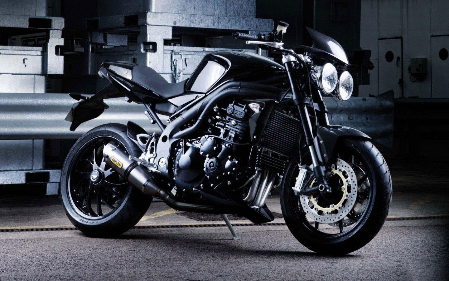 1440x900 Triumph Motorcycle Wallpaper