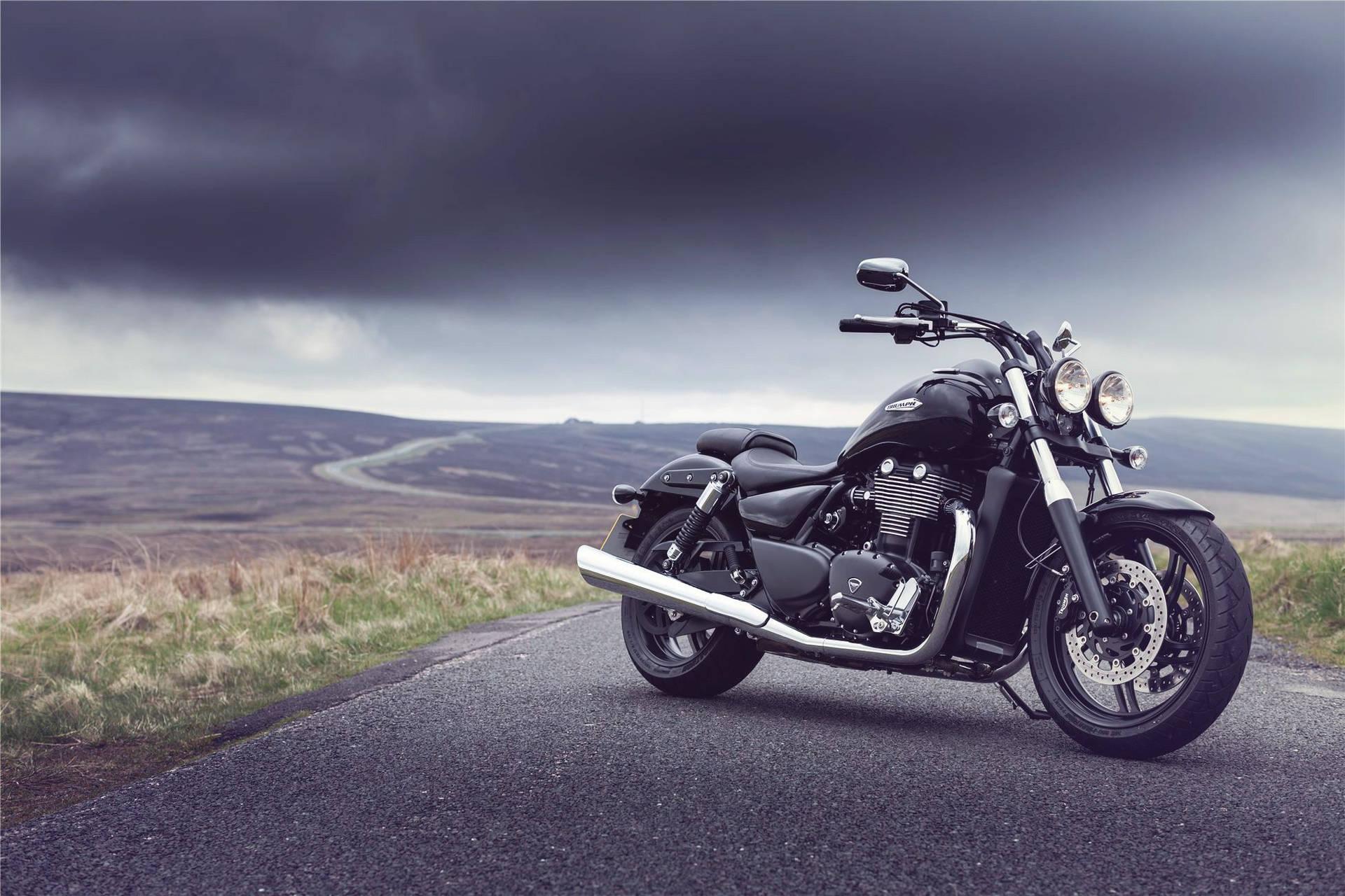 1920x1280 Download Black Triumph Thunderbird Storm Motor Bike Wallpaper