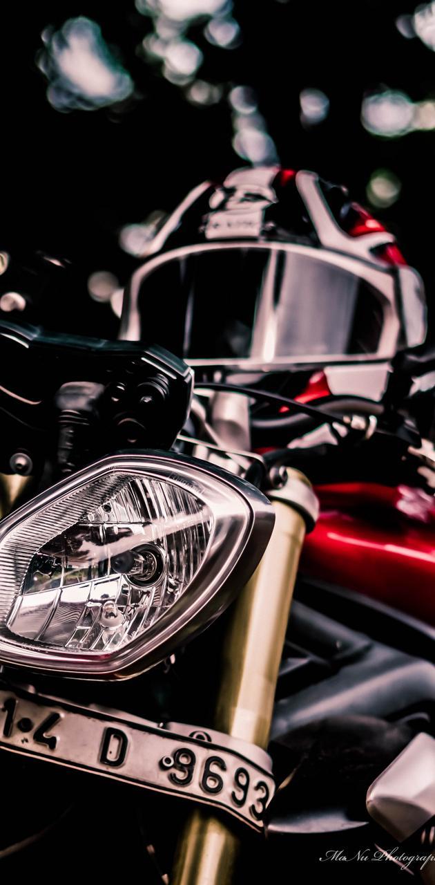 630x1280 Triumph bike wallpaper
