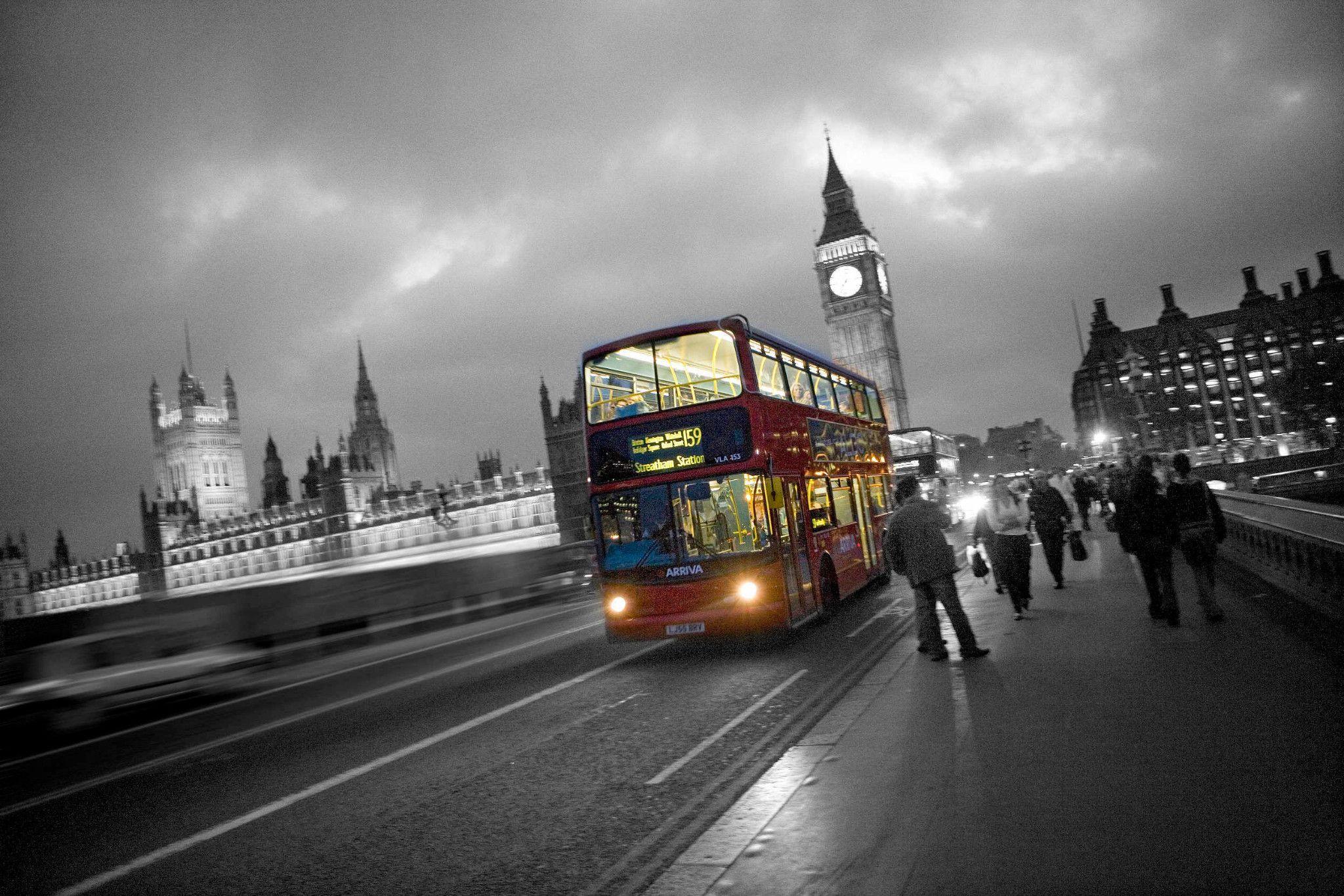 2048x1365 Black and White Photography