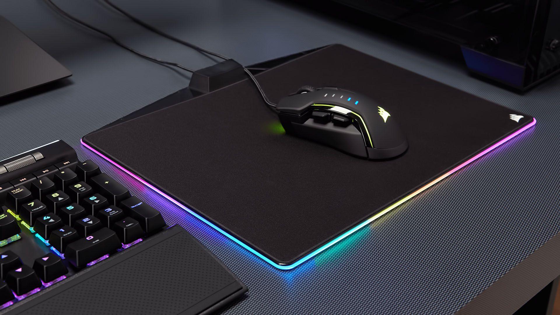 1920x1080 Corsair MM800C RGB POLARIS Pad Cloth Edition W/ Corsair Glaive