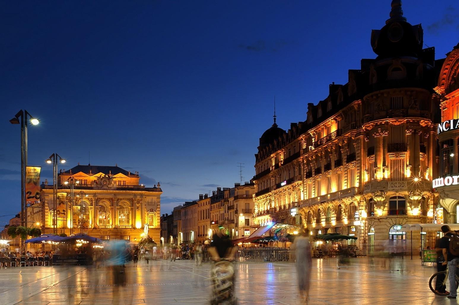 1547x1031 4K, Montpellier, France, Roads, Street lights, HDR, Night Gallery HD Wallpaper