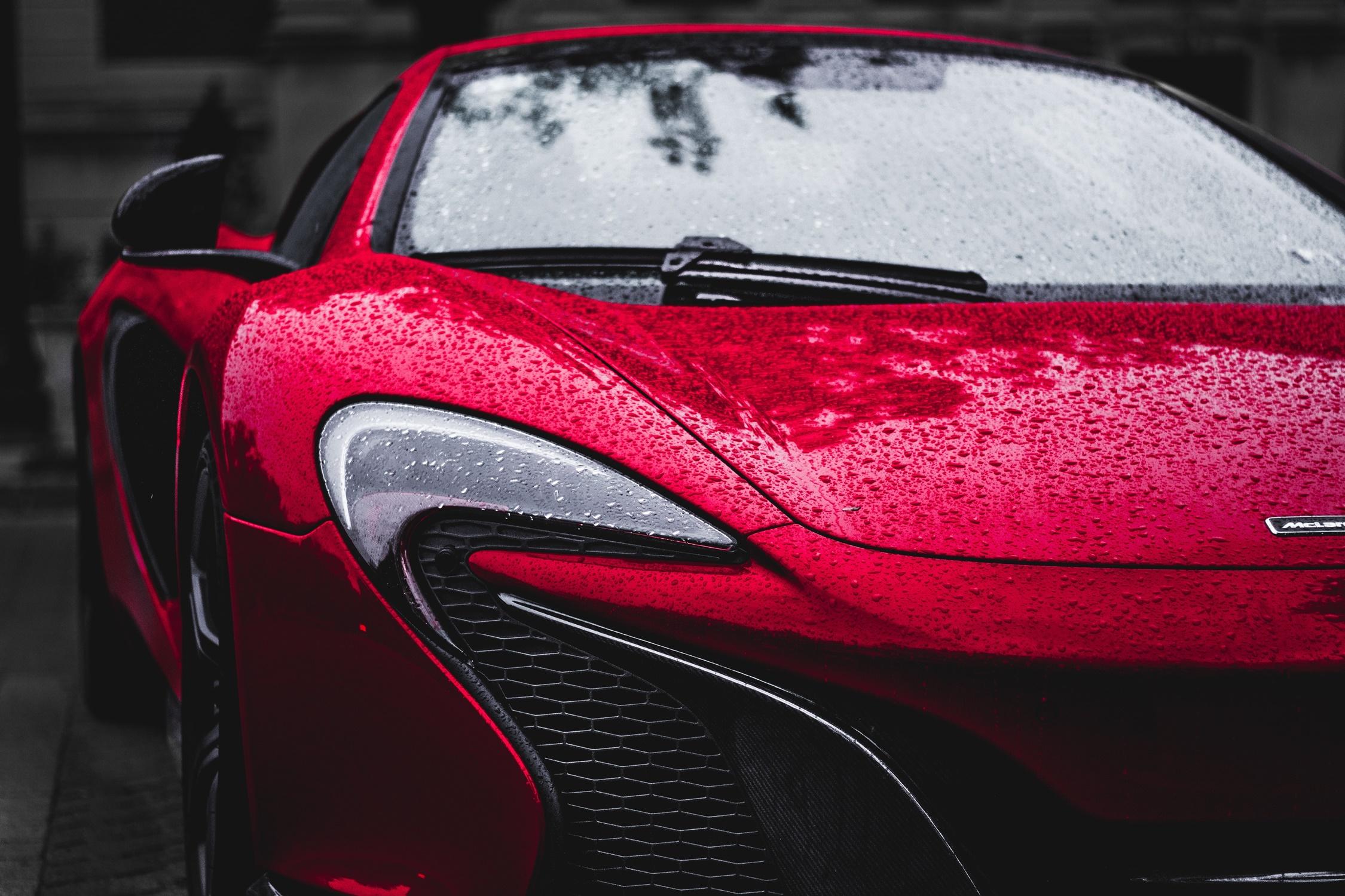 2250x1500 McLaren Red Cars Car Rain Photography Wallpaper:2250x1500