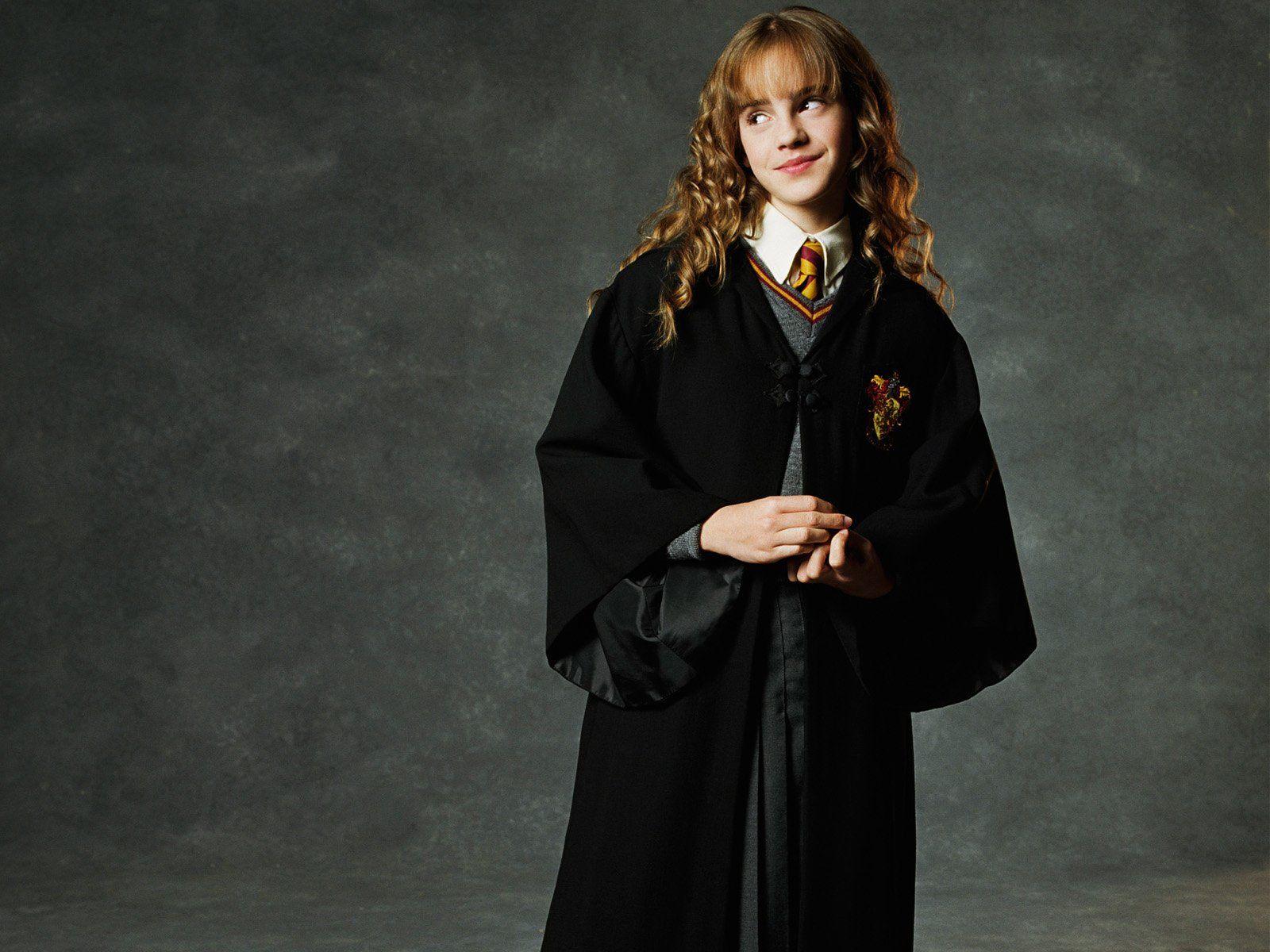 Hermione Granger Wallpapers Top Free Hermione Granger Backgrounds Wallpaperaccess