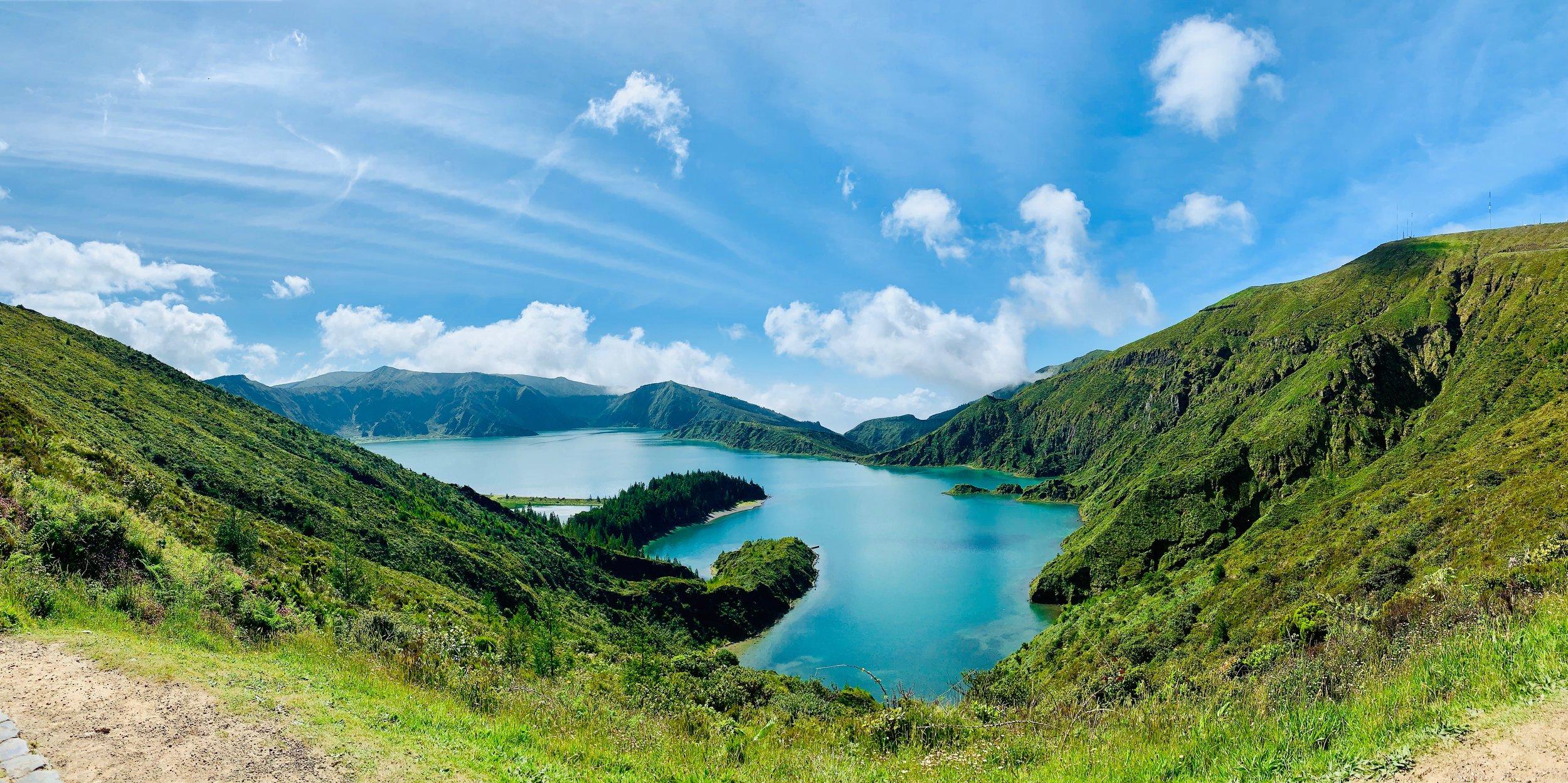 2500x1249 São Miguel, Azores, Portugal