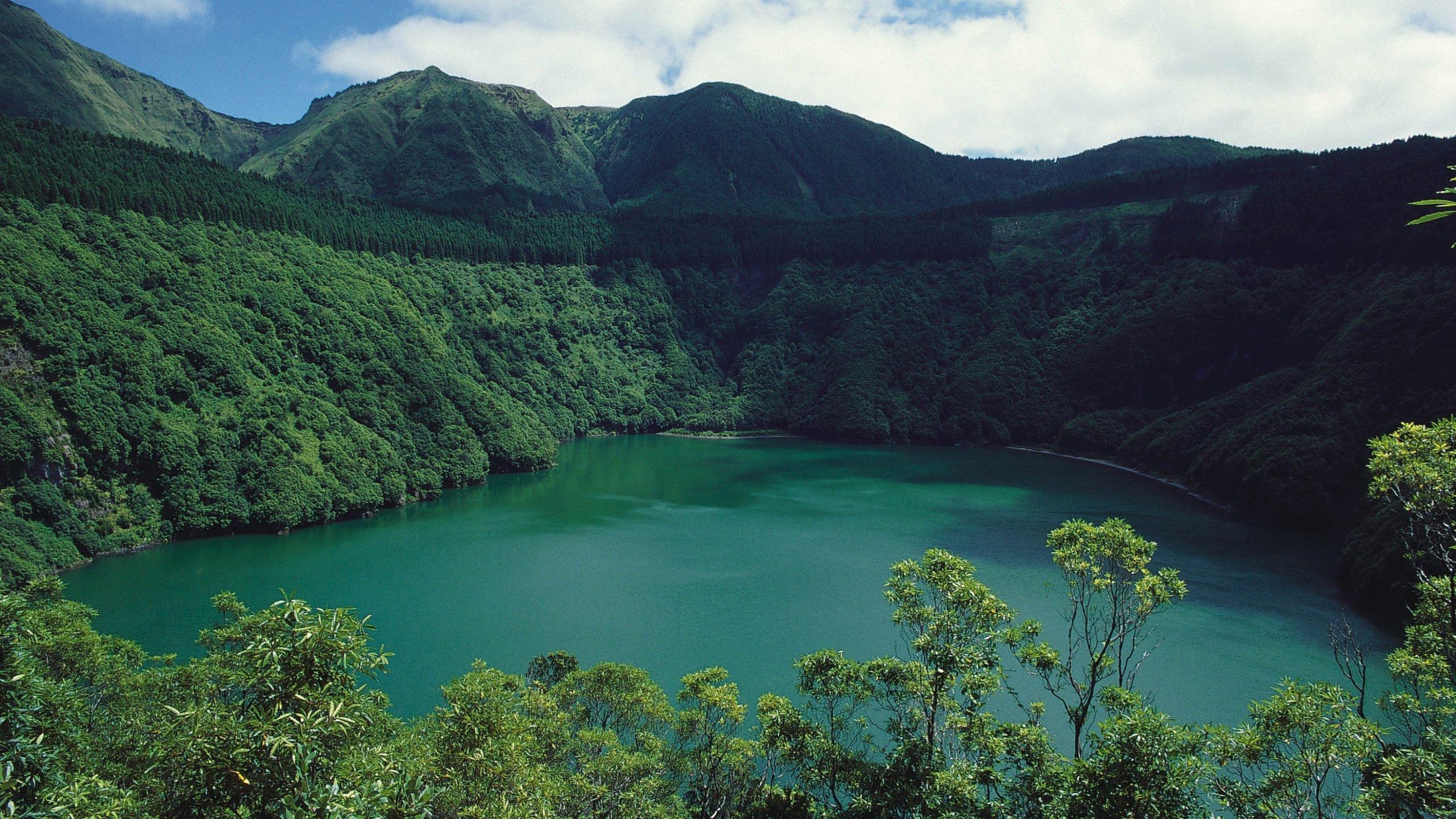 2560x1440 Visit Sao Miguel Island: Best of Sao Miguel Island Tourism. Expedia Travel Guide