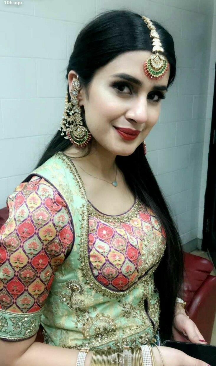 732x1239 Kubra Khan. Beautiful indian actress, Indian celebrities, Hot image of actress