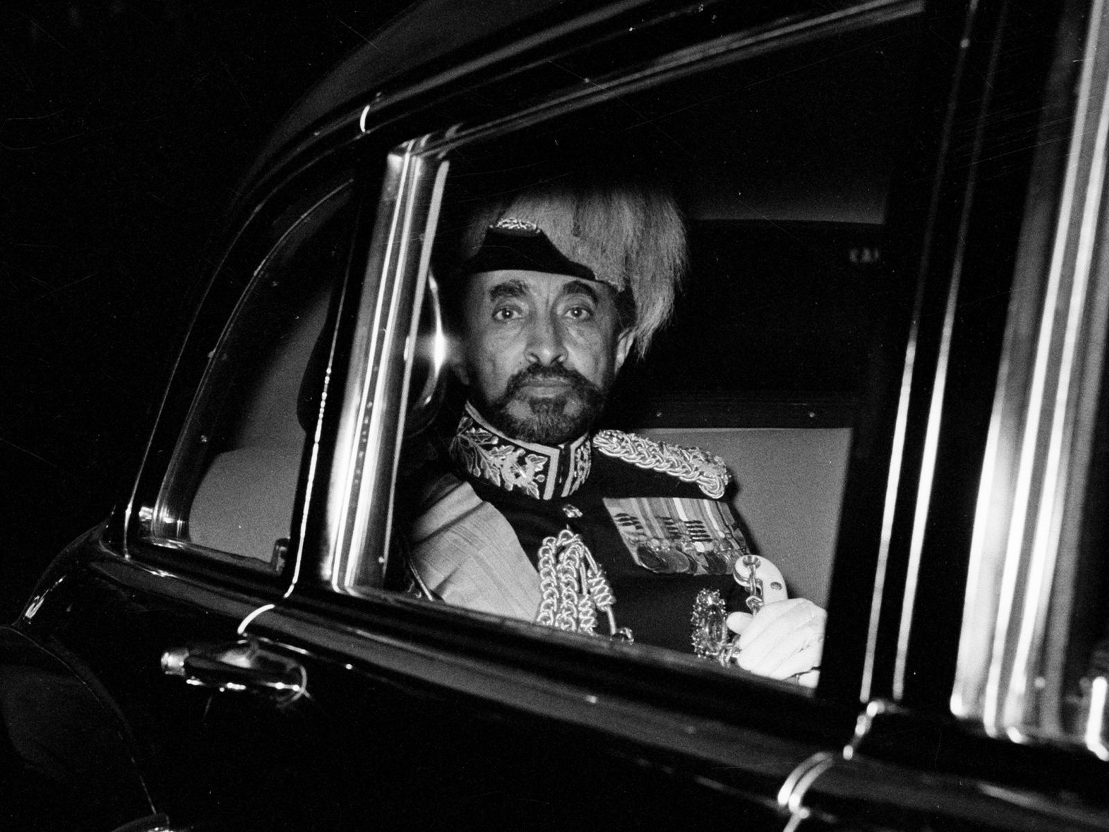 1600x1200 Emperor Haile Selassie, God of the Rastafarians