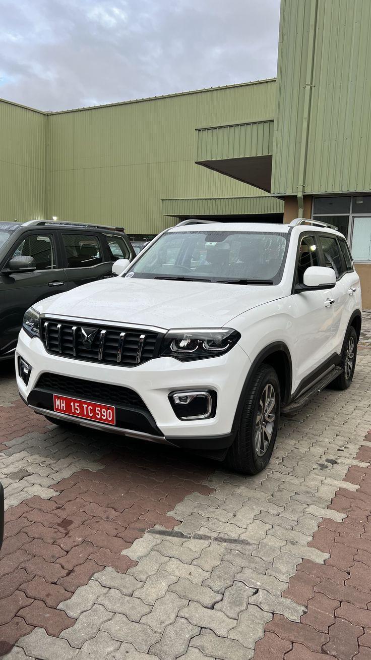 736x1308 Mahindra Scorpio N Z8L 4xplor. Real Life Review