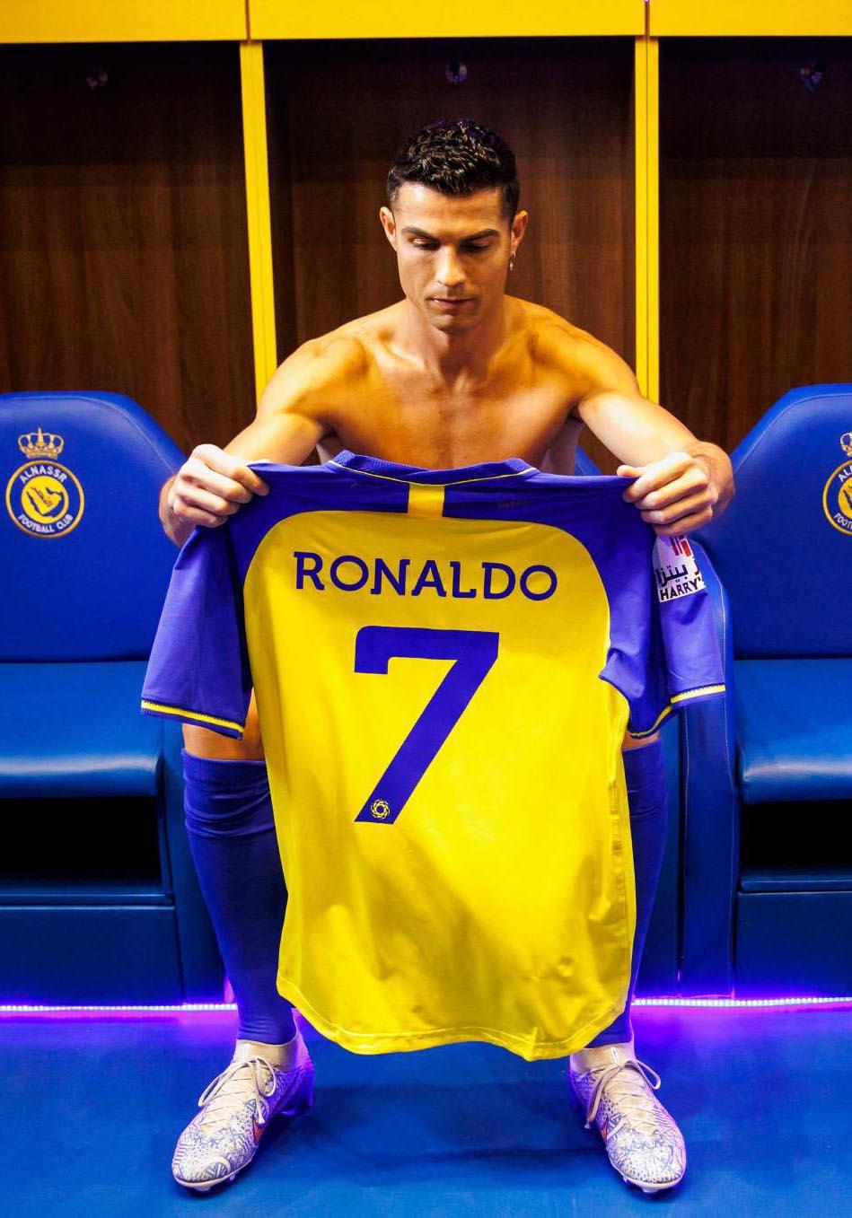 Lush Cristiano Ronaldo Titles My Sole Aim In Saudi Arabia - Al Nassr's Jorge Jesus Design for Mobile Lush Cristiano Ronaldo Titles My Sole Aim In Saudi Arabia - Al Nassr's Jorge Jesus Design for Mobile