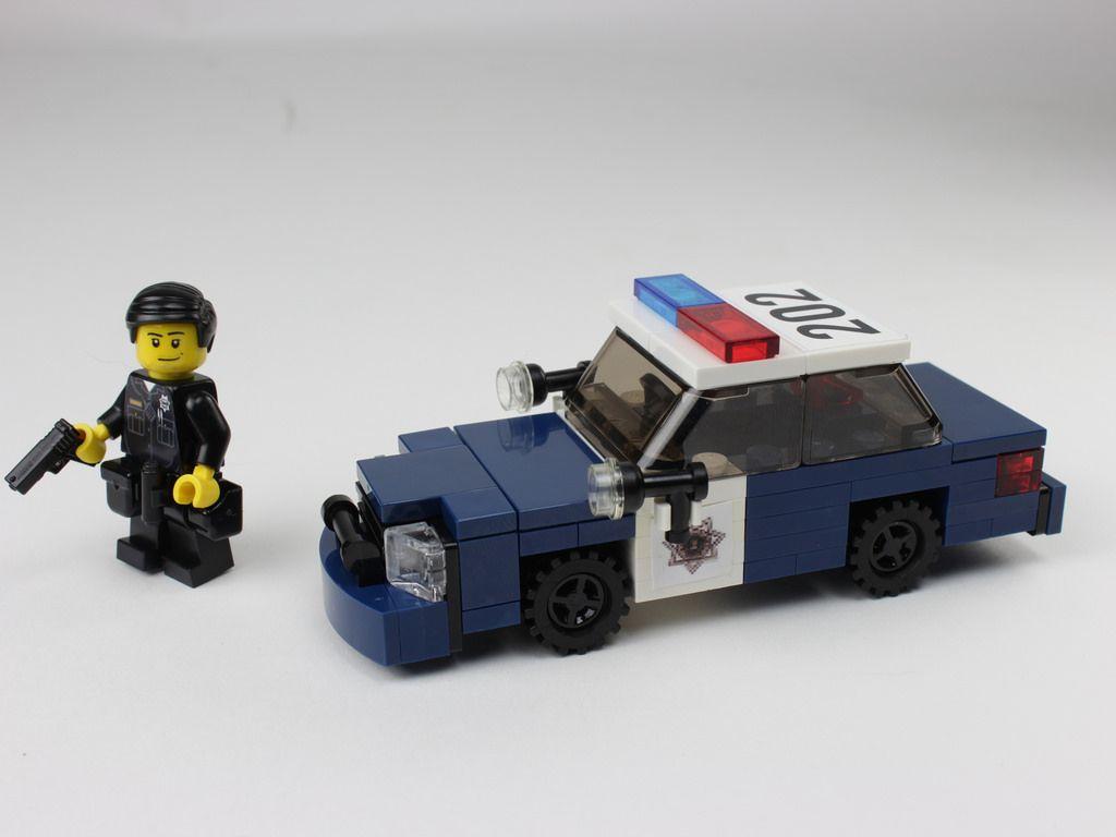 lego police crown victoria