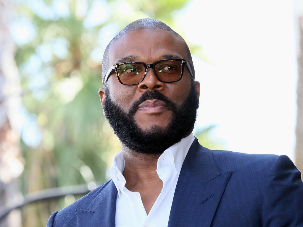 1024x768 Tyler Perry Picks Up Tab For Senior Hour Shoppers At 73 Grocery Stores