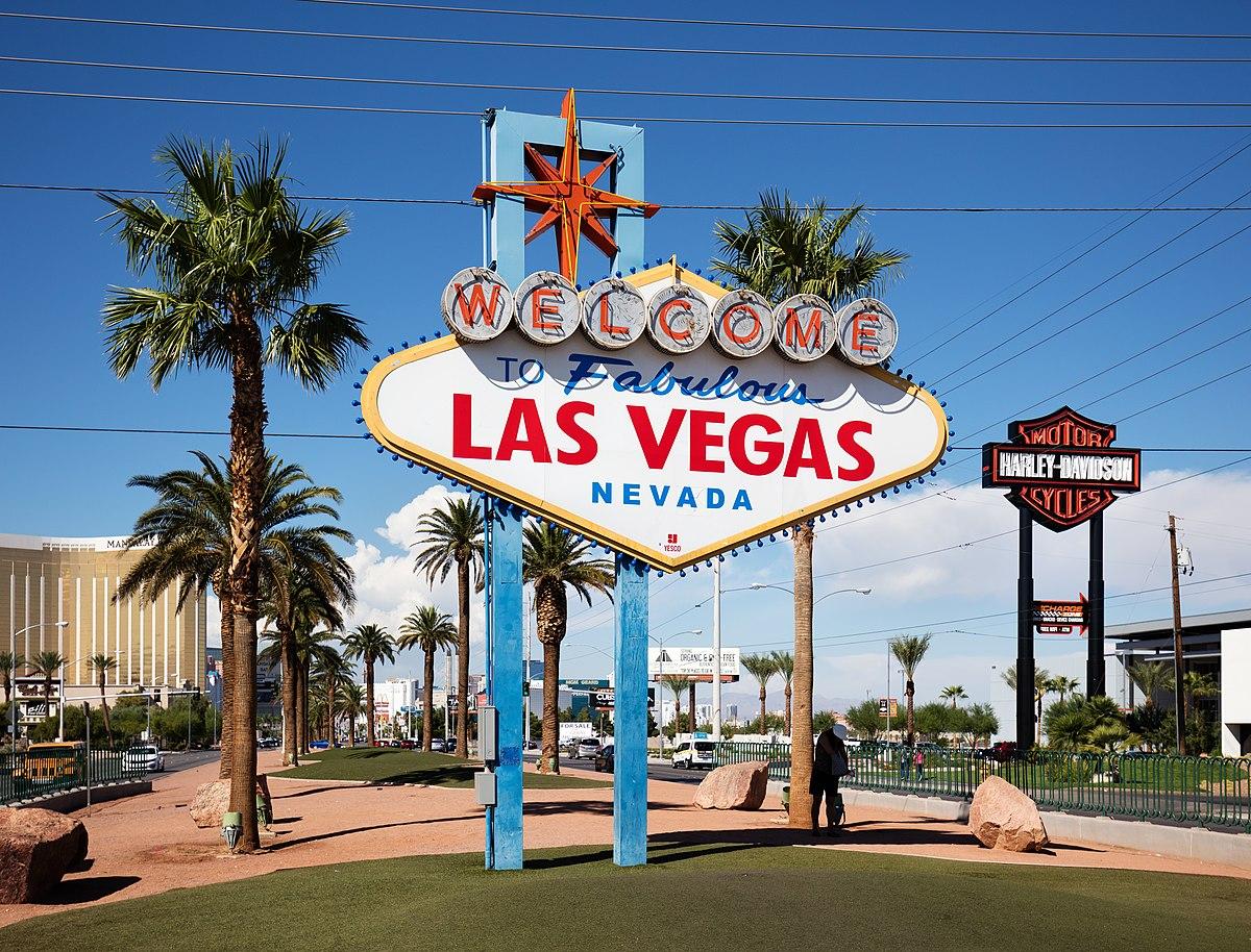 1200x914 Welcome to Fabulous Las Vegas sign