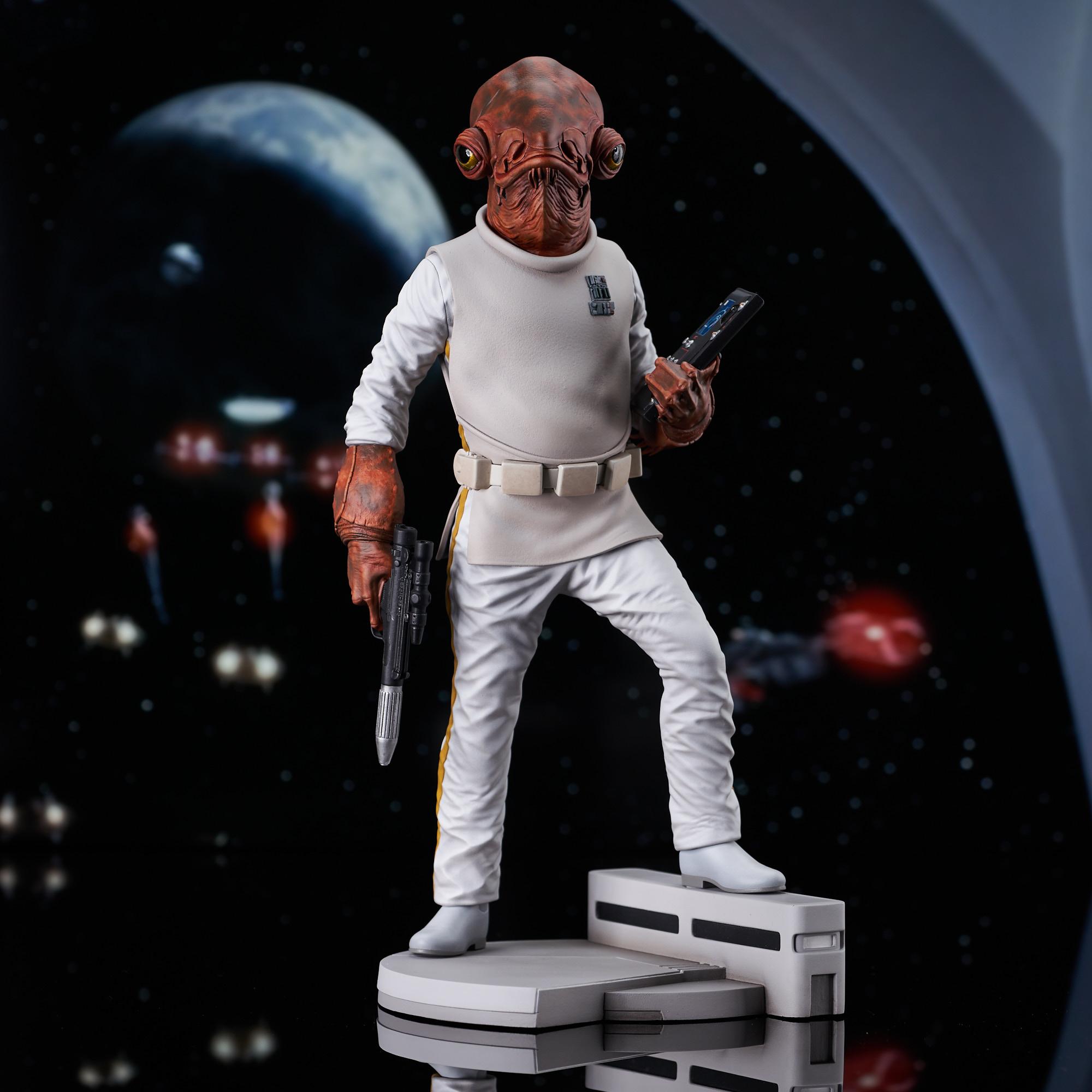 2000x2000 Admiral Ackbar Milestones Statue