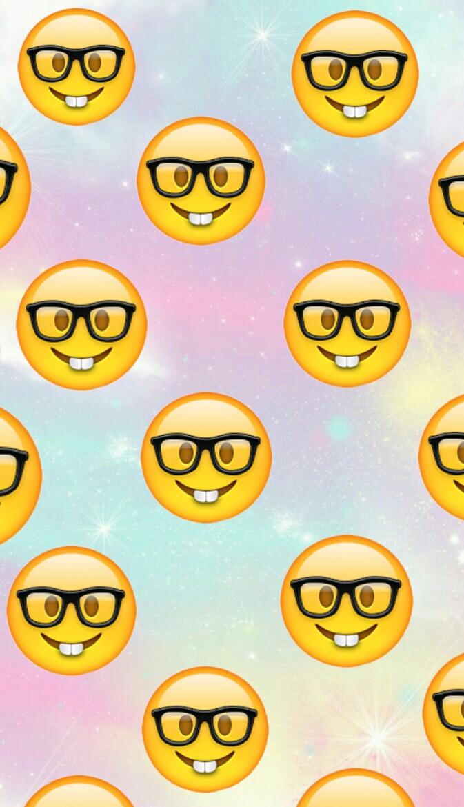 673x1170 Nerd Emoji Wallpaper