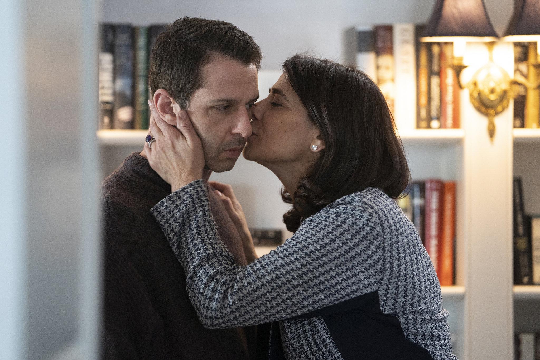 2048x1365 Succession' Season 2 Premiere Recap: No. 1 Boy
