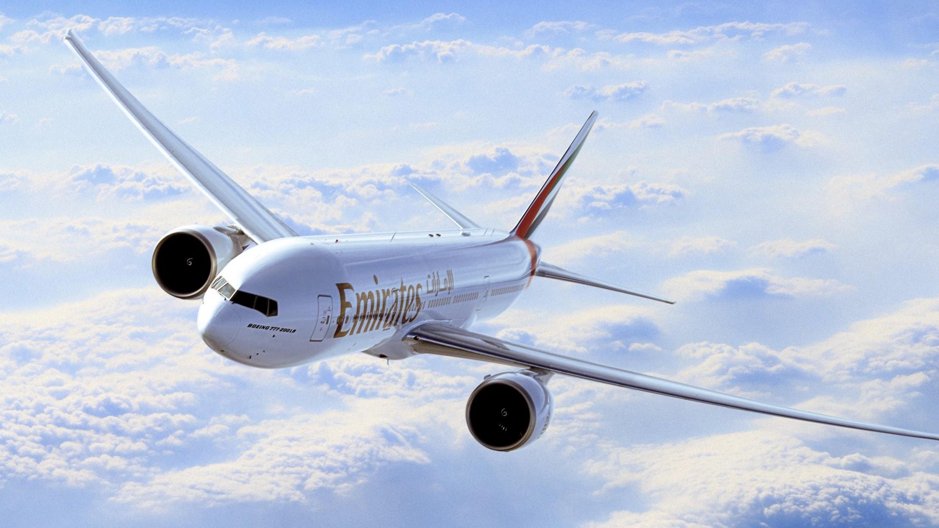 1920x1080 Emirates restarts flights to Glasgow