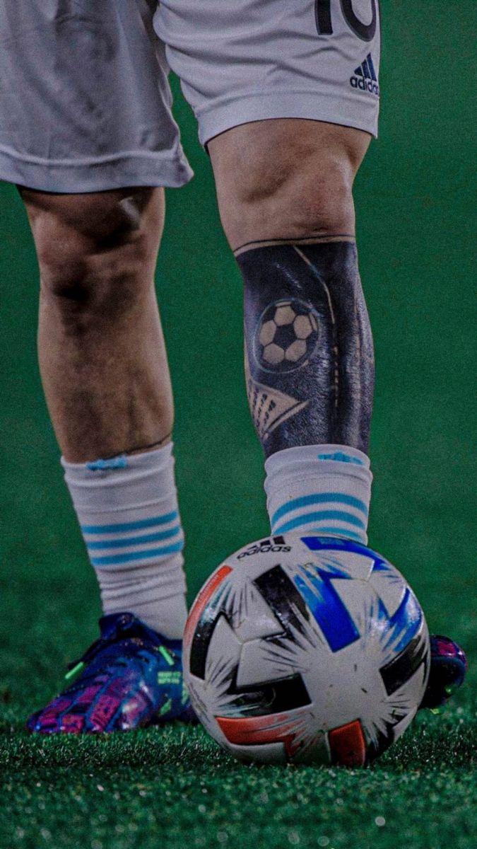 675x1200 Messi Qatar Wallpaper