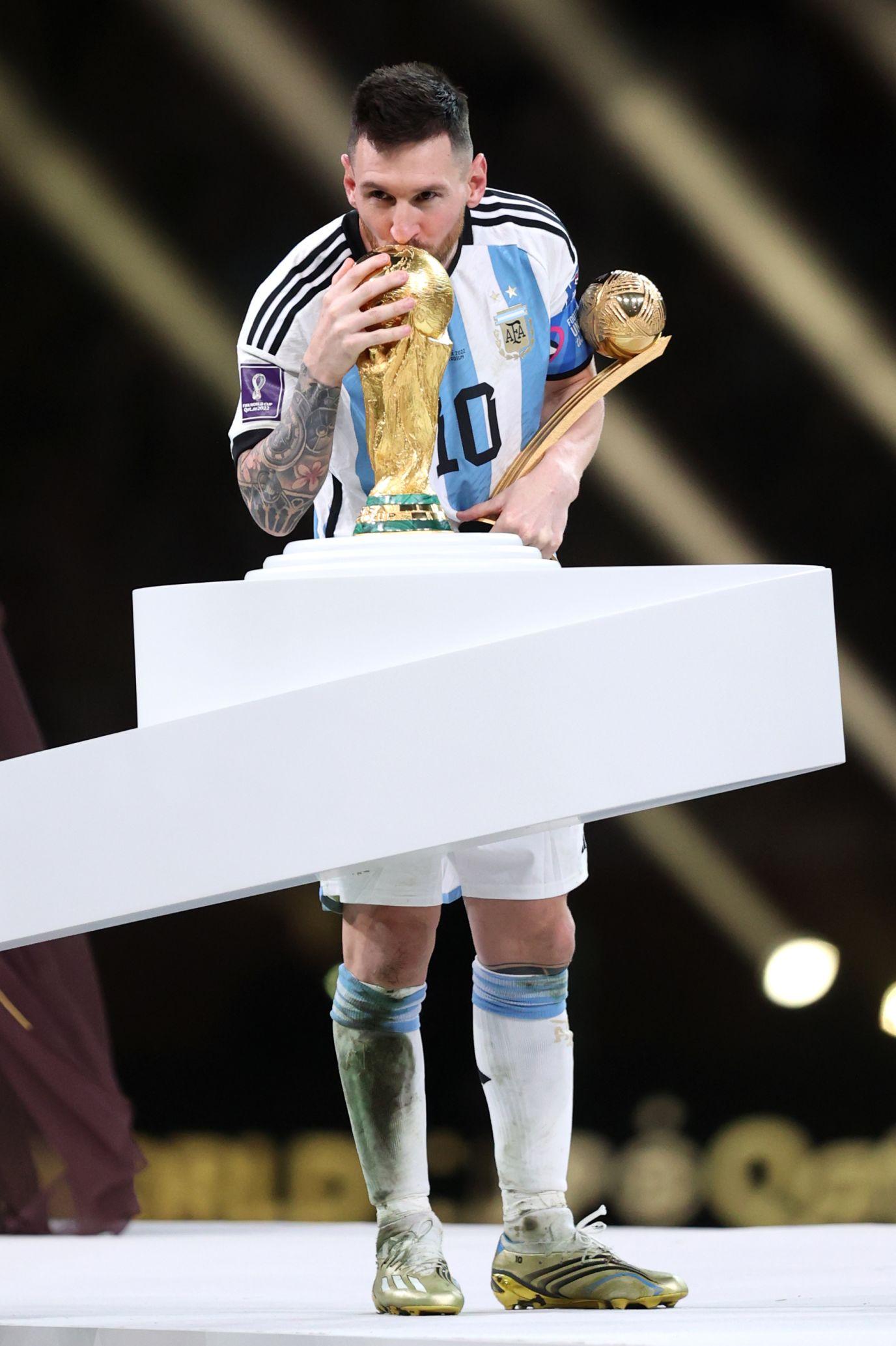 1376x2065 The best photo of the 2022 World Cup
