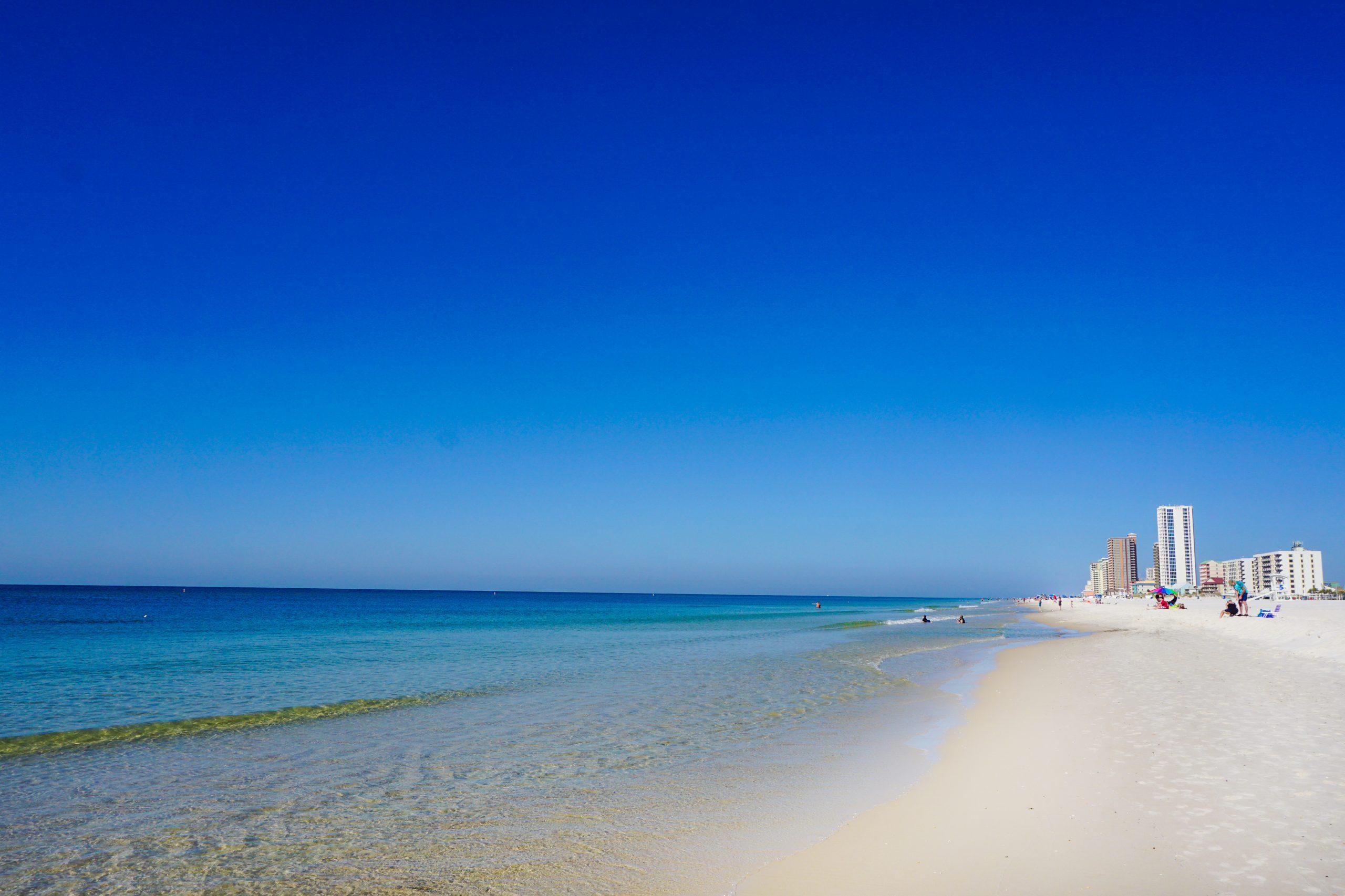 2560x1706 Experience the Perfect Family Vacation on Alabama's Beaches