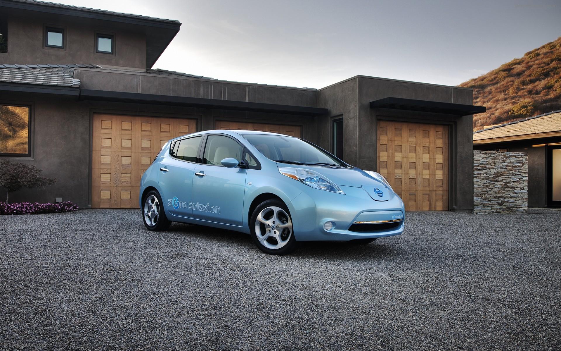 1920x1200 Nissan Leaf Wallpaper