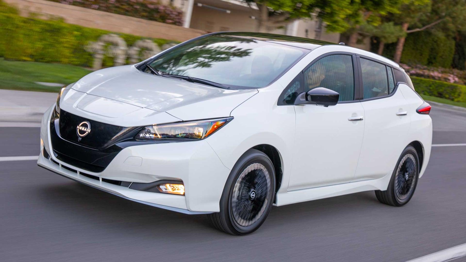 1920x1080 Refreshed 2023 Nissan Leaf EV's New Price Is Just as Nice